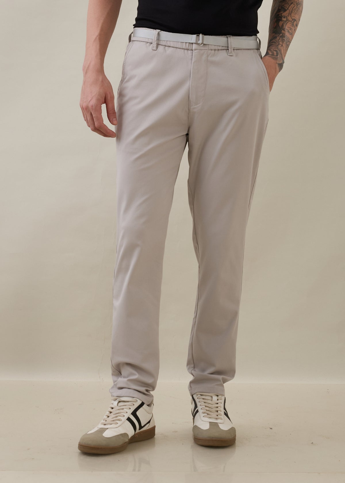 Morget Relaxed Fit Trouser: Light Grey