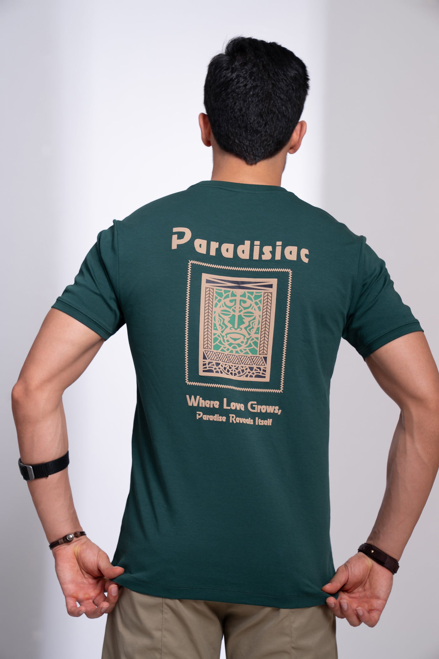 VIEWER ROUND NECK T-SHIRT