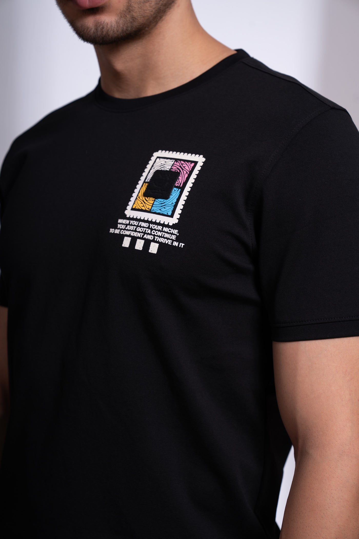 THRIVE ROUND NECK T-SHIRT