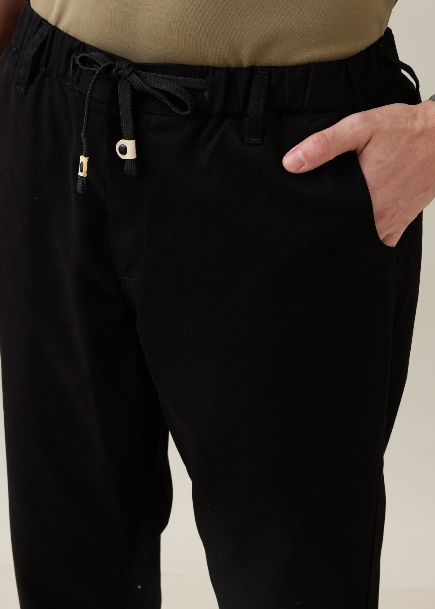 Abrus Cotton Drawstring Trouser: Black