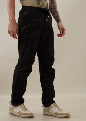 Ostrich Camouflage Relaxed Fit Cargo: Black