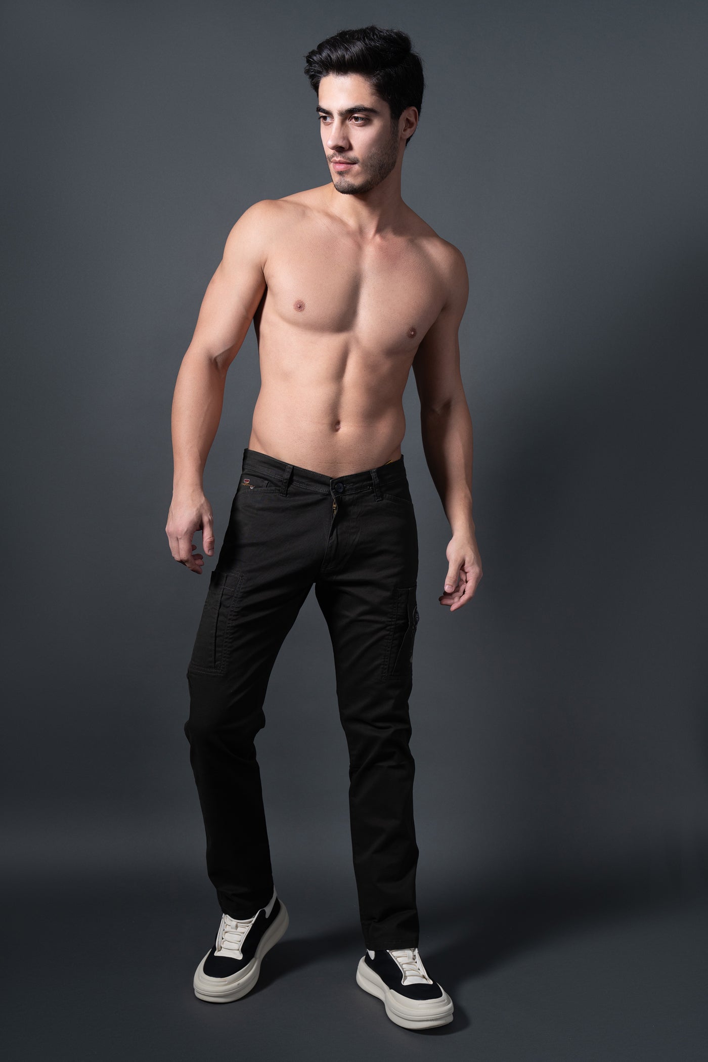 NEWBURY CARGO FOR MAN