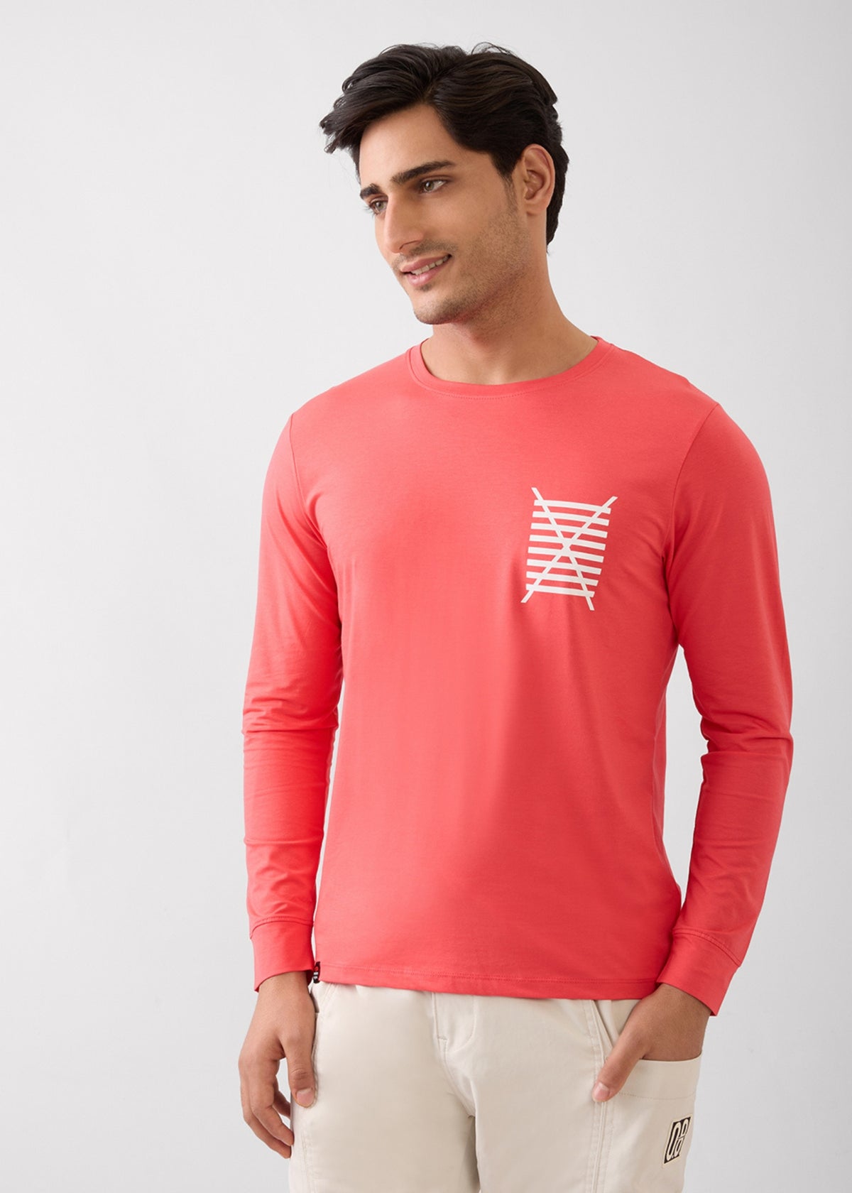 Pocket Graphic Print Full Sleeve T-Shirt: Tomato