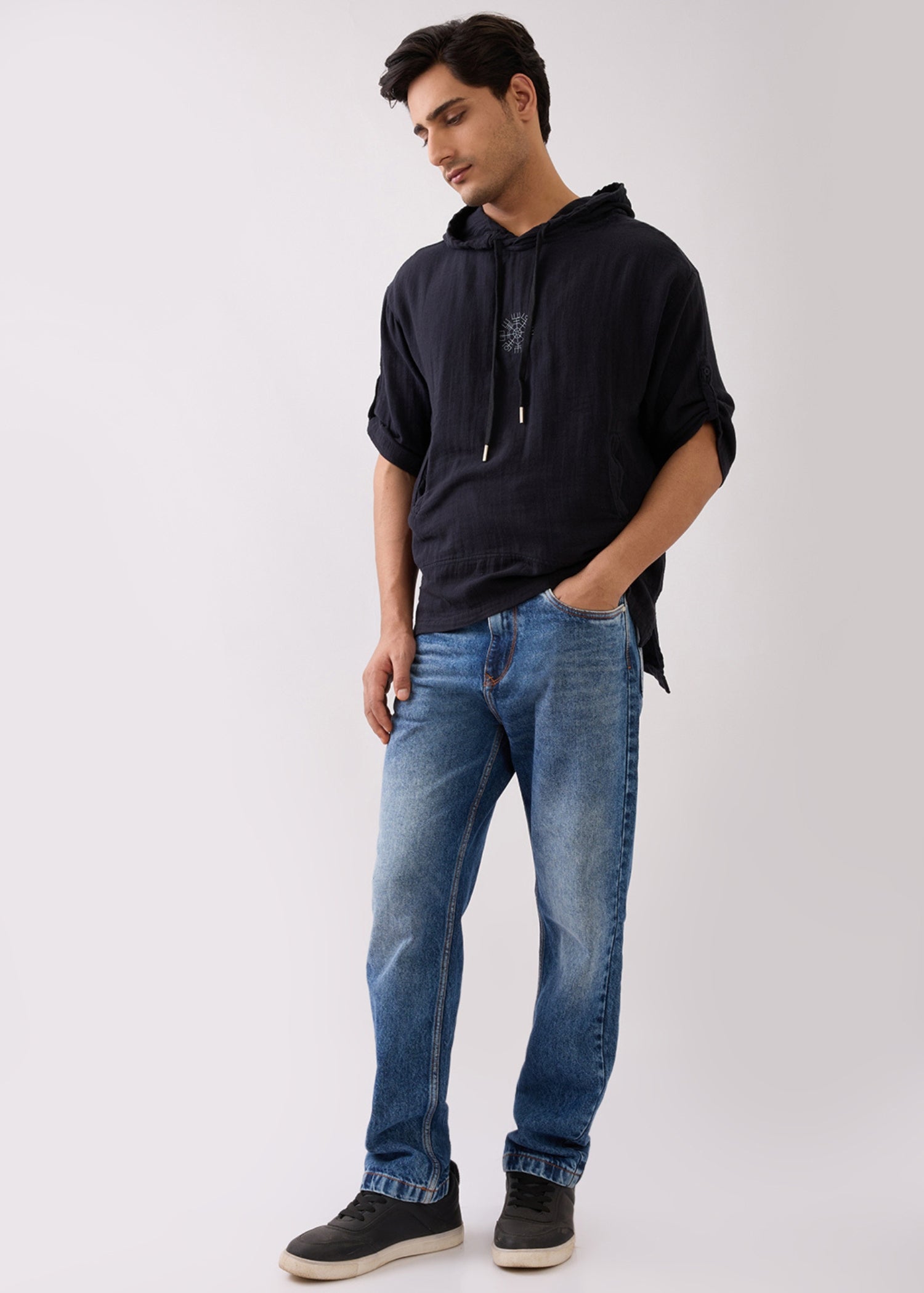 Prast Textured Short Sleeve Hoodie: Black