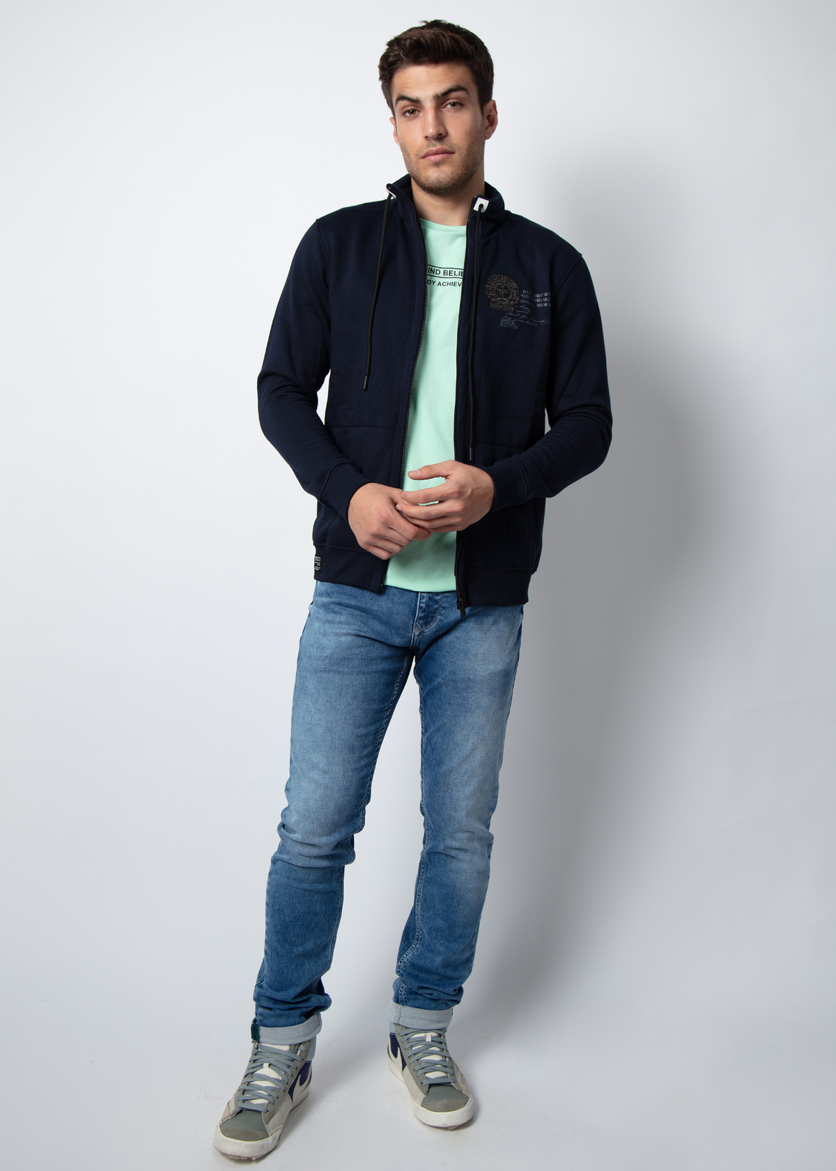 #Color_Navy