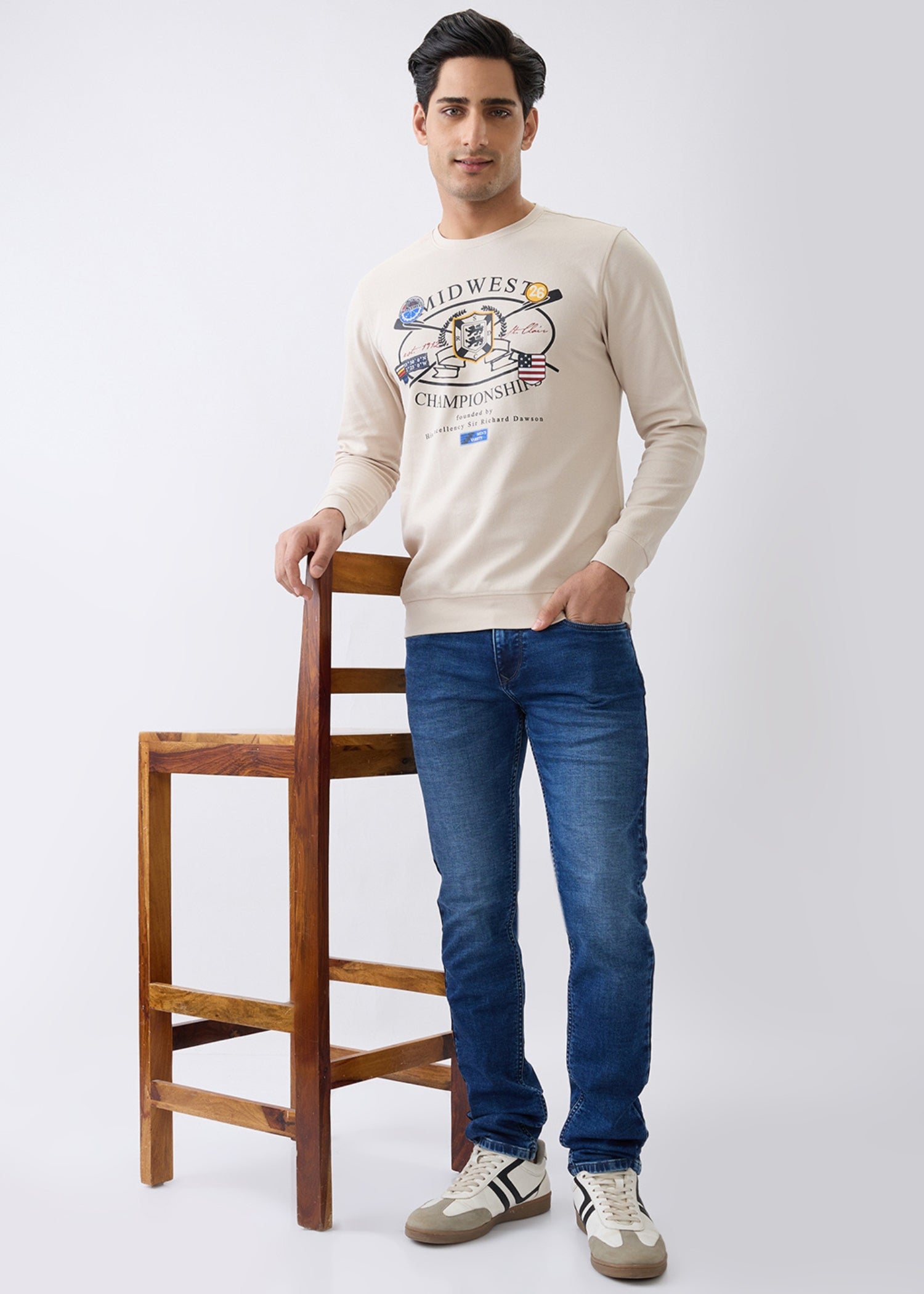 Midwest Graphic Full Sleeve Sweatshirt: Cream