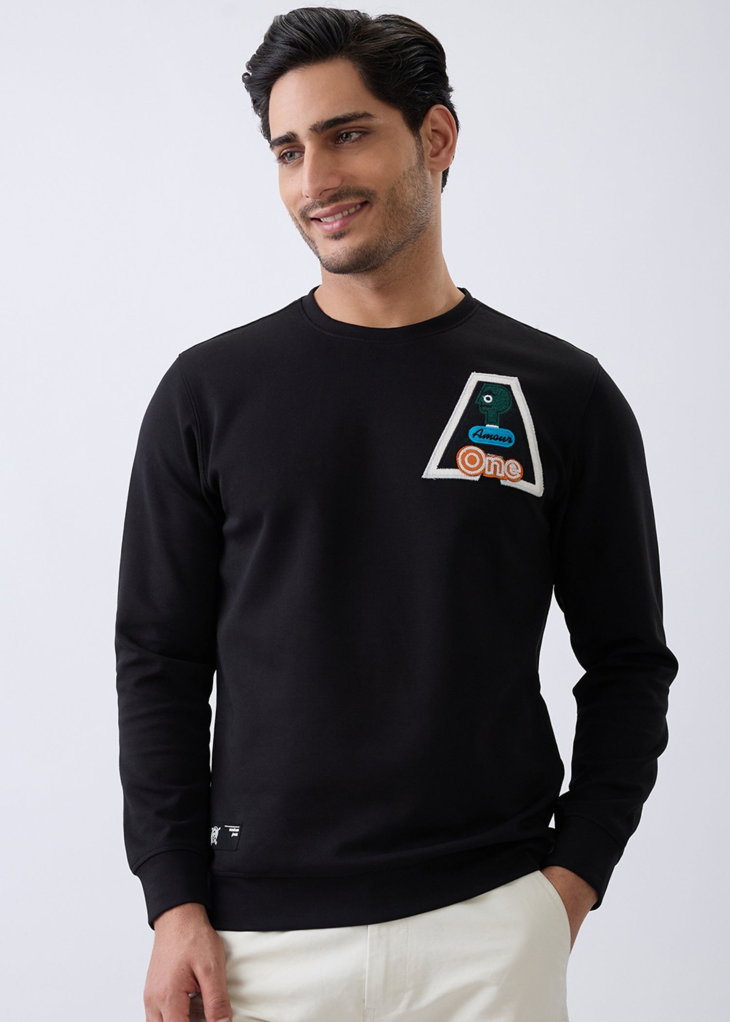 Amour Graphic Full Sleeve Sweatshirt: Black