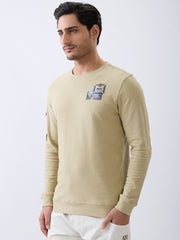 Moving Full Sleeve T-Shirt: Pista