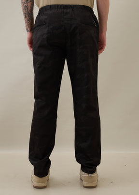 Ostrich Camouflage Relaxed Fit Cargo: Black
