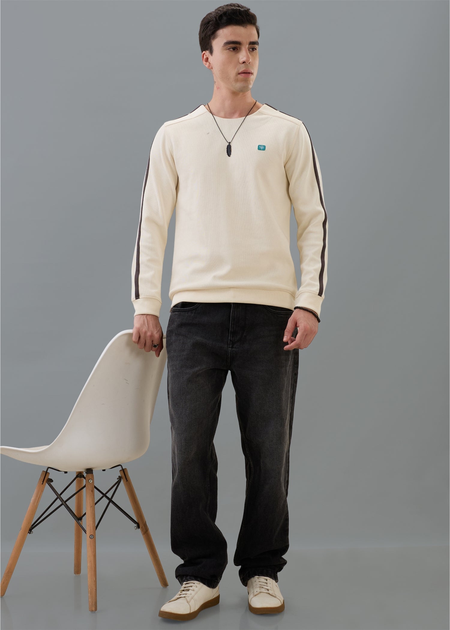 Palawan Crew Neck Pullover: White