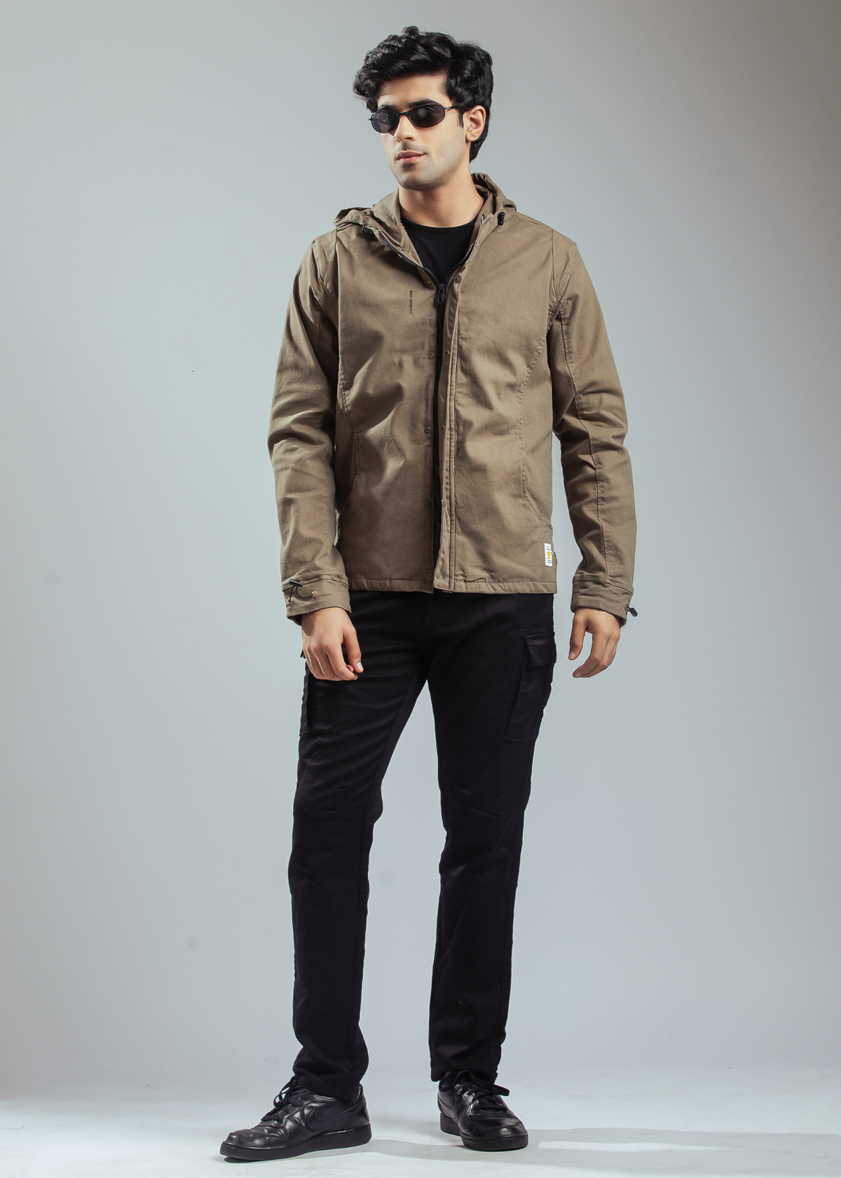 #Color_D-Khaki