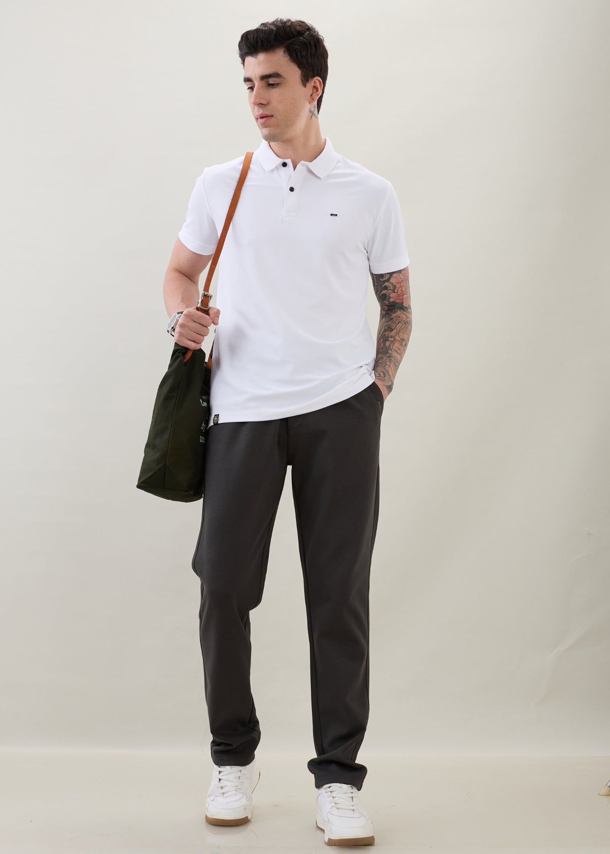 Draycott Relaxed Fit Trouser: Dark Grey