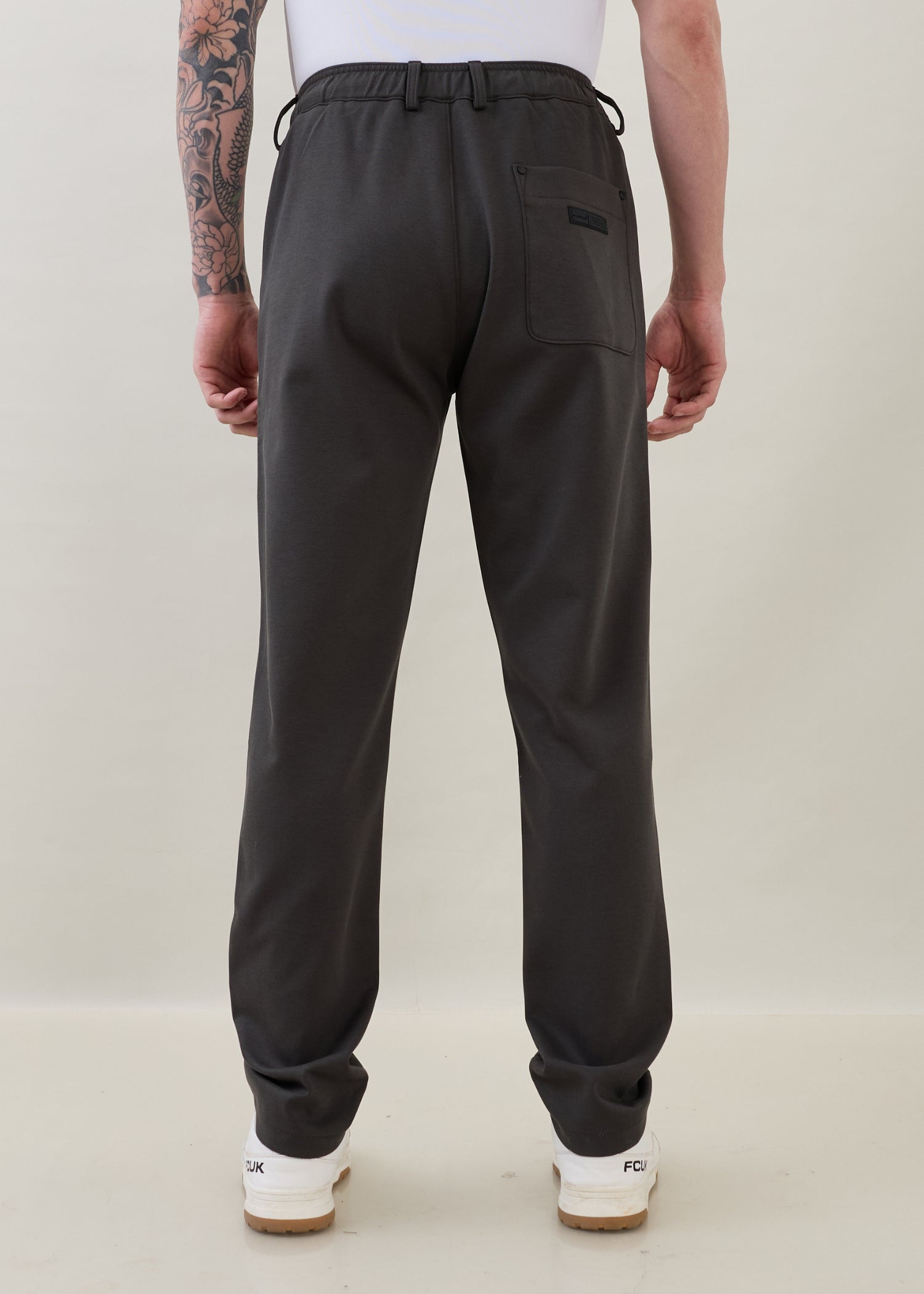 Draycott Relaxed Fit Trouser: Dark Grey