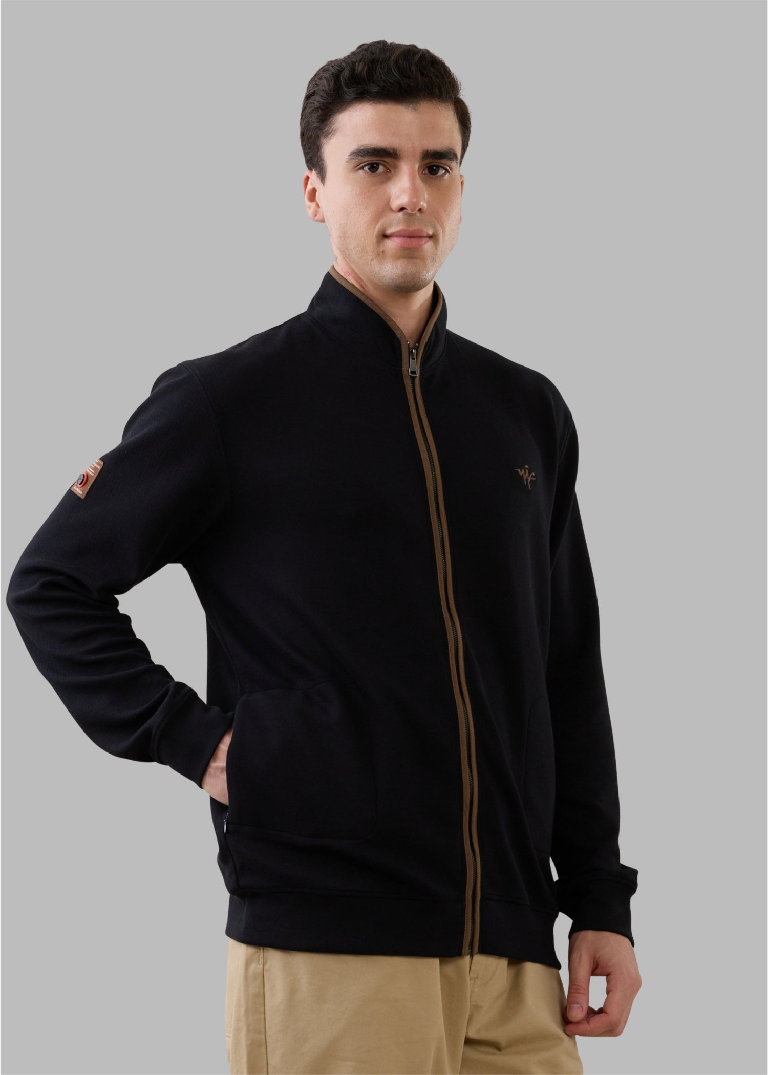 Sibilance Knit Zipper Jacket: Black