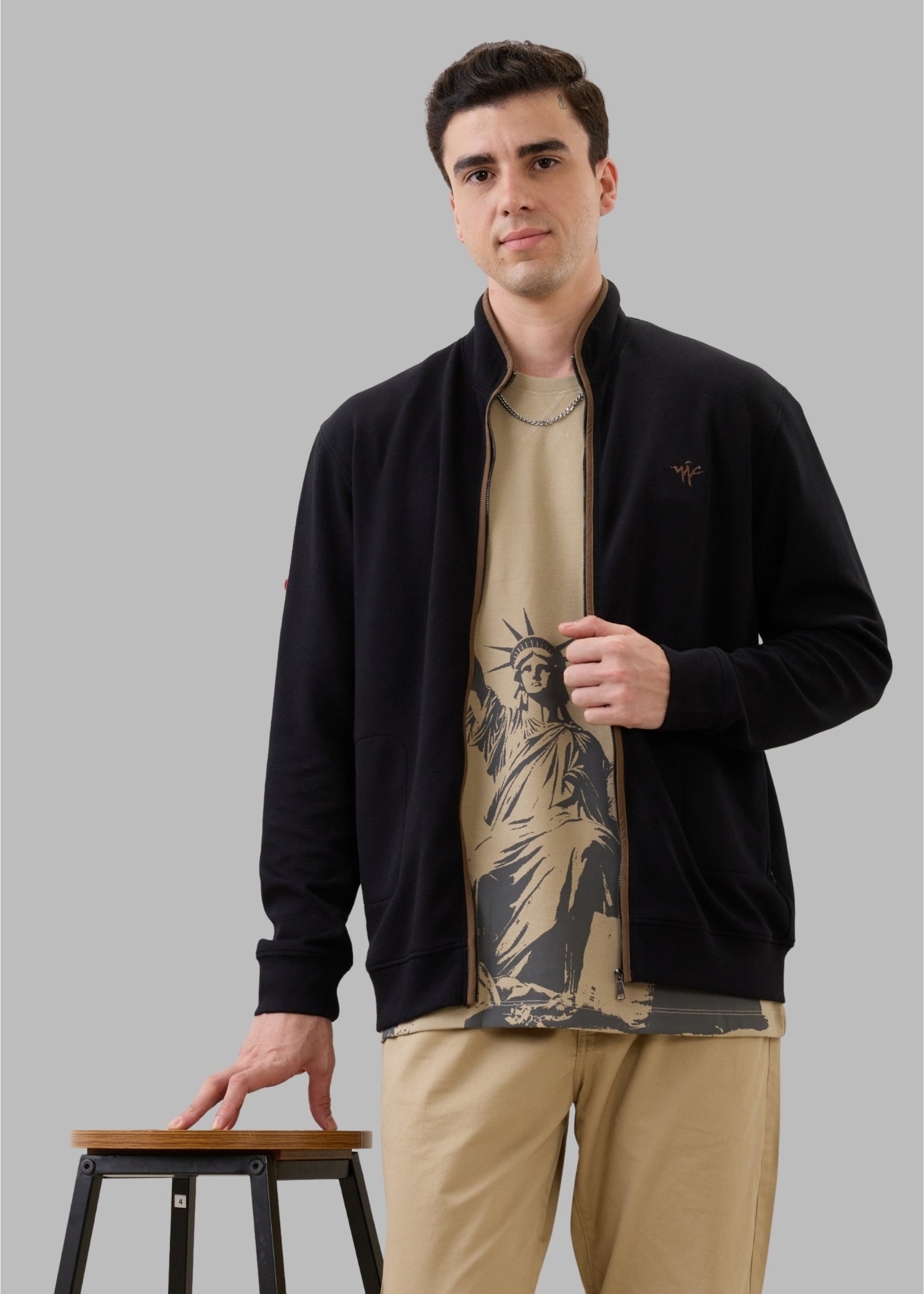 Sibilance Knit Zipper Jacket: Black