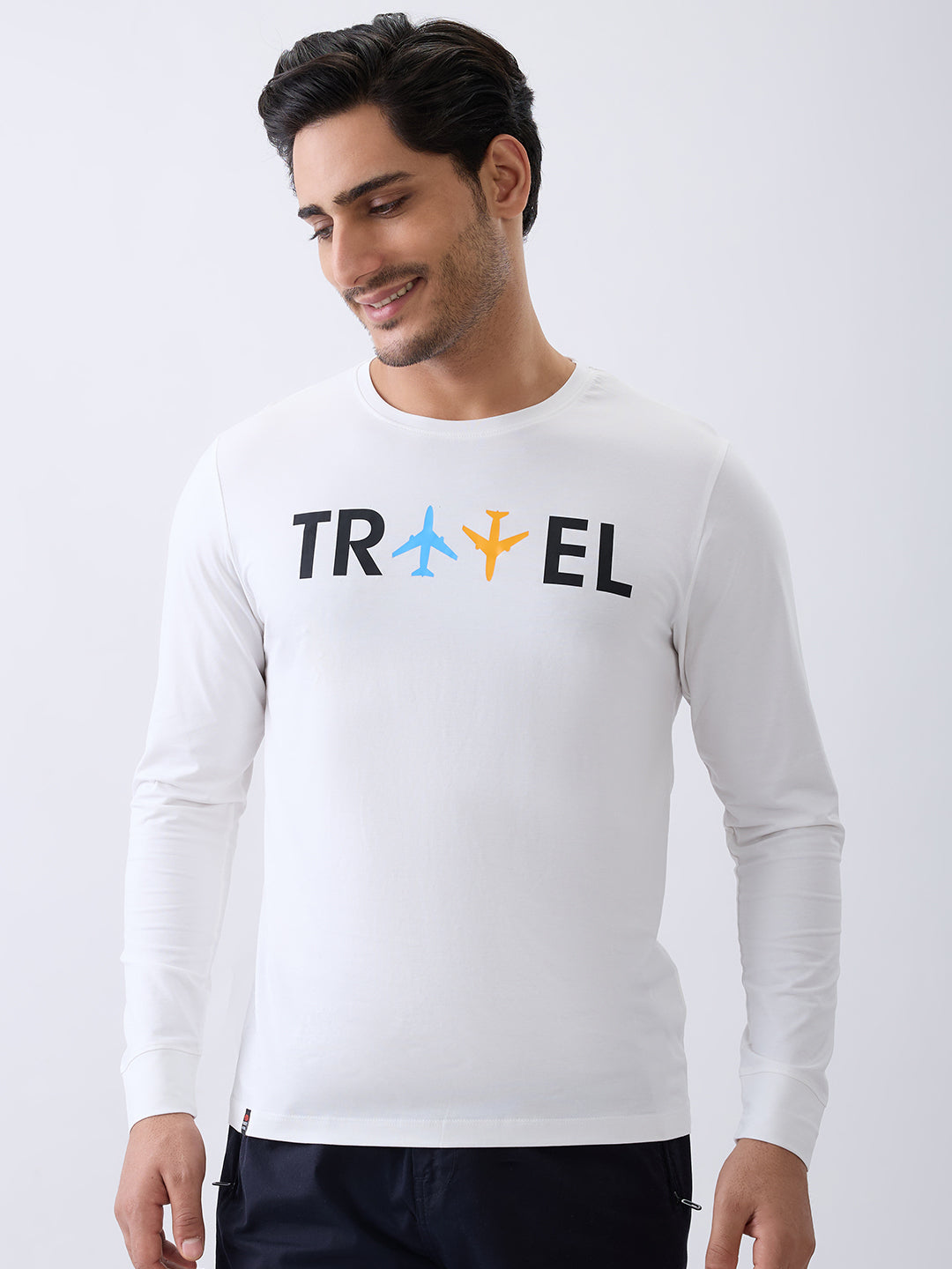 Travel Graphic Full Sleeve Pullover: White