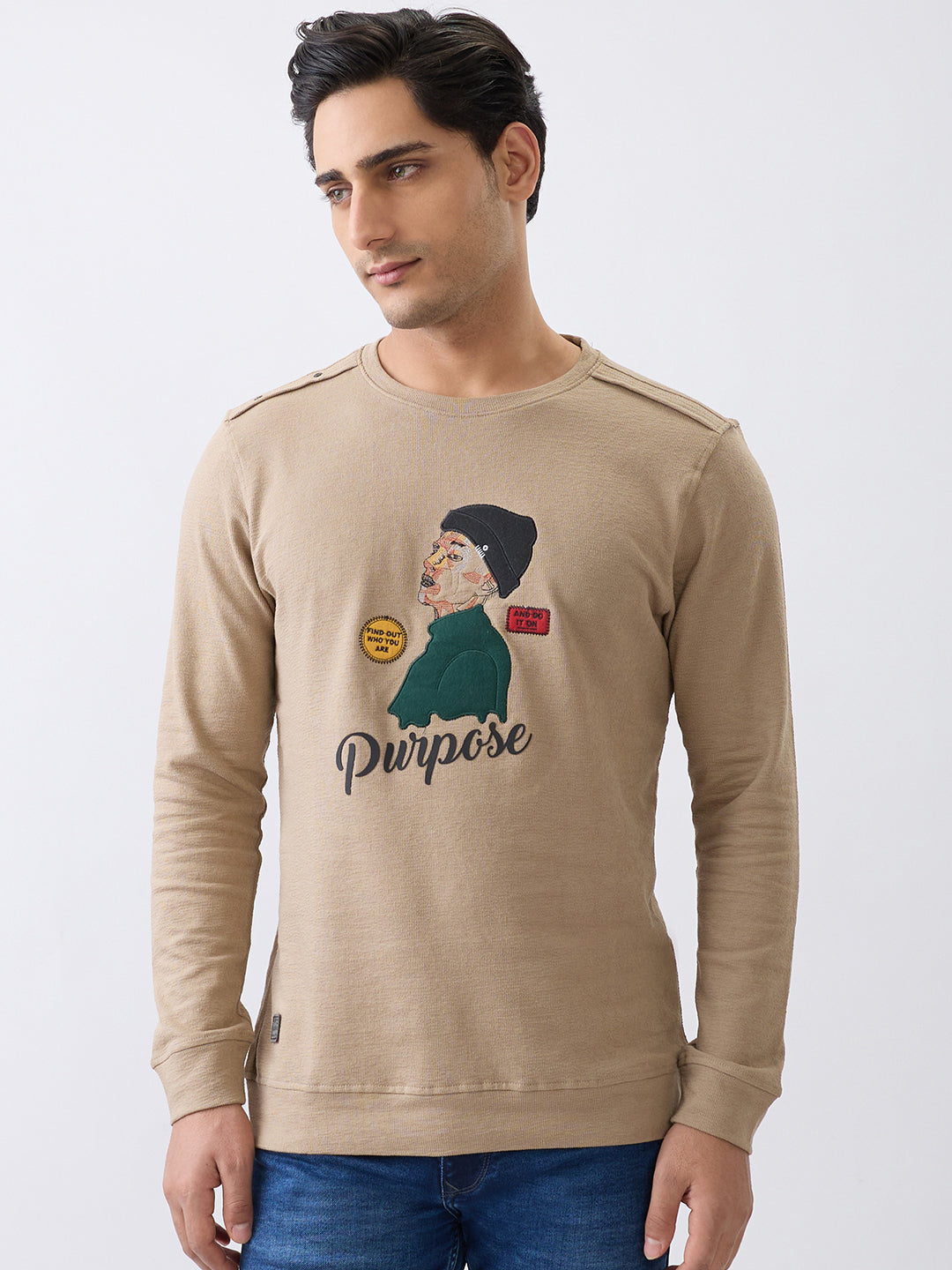 Dumbel Embroidered Full Sleeve Pullover: L.Brown
