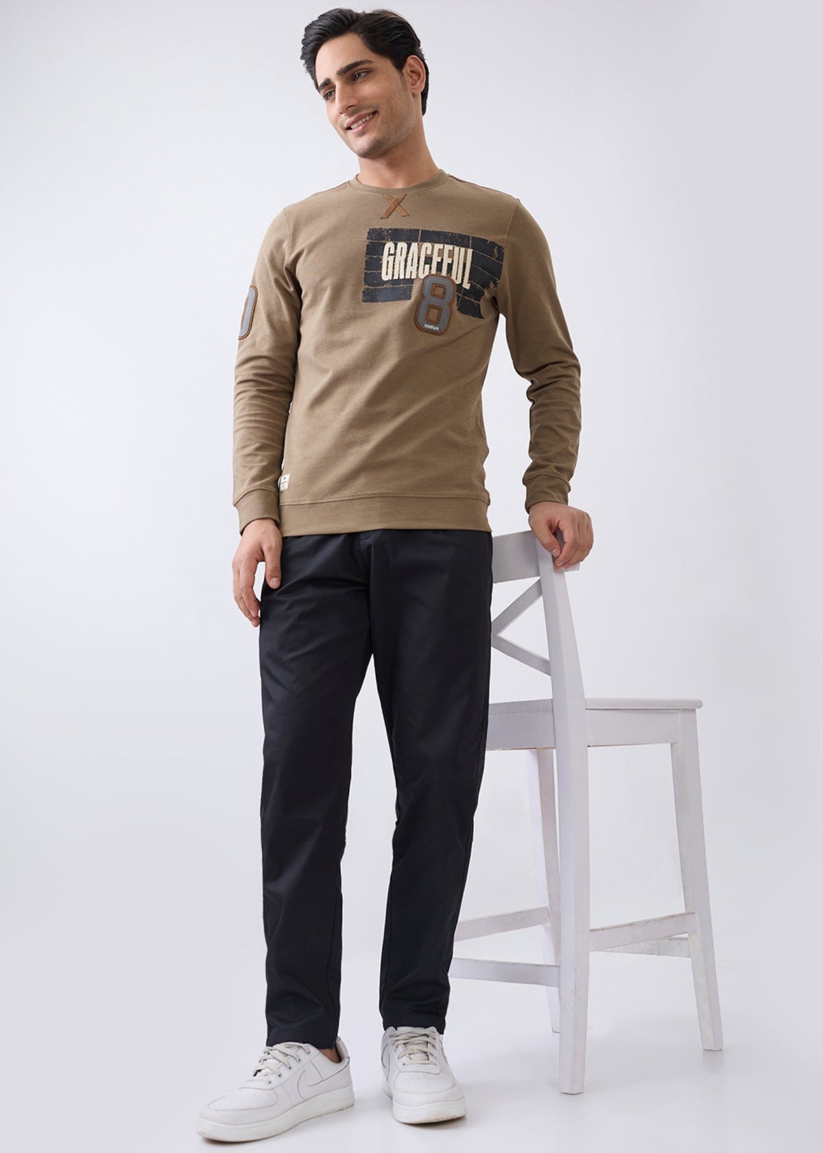 Troll Graphic Full Sleeve Sweatshirt: Dark Khaki
