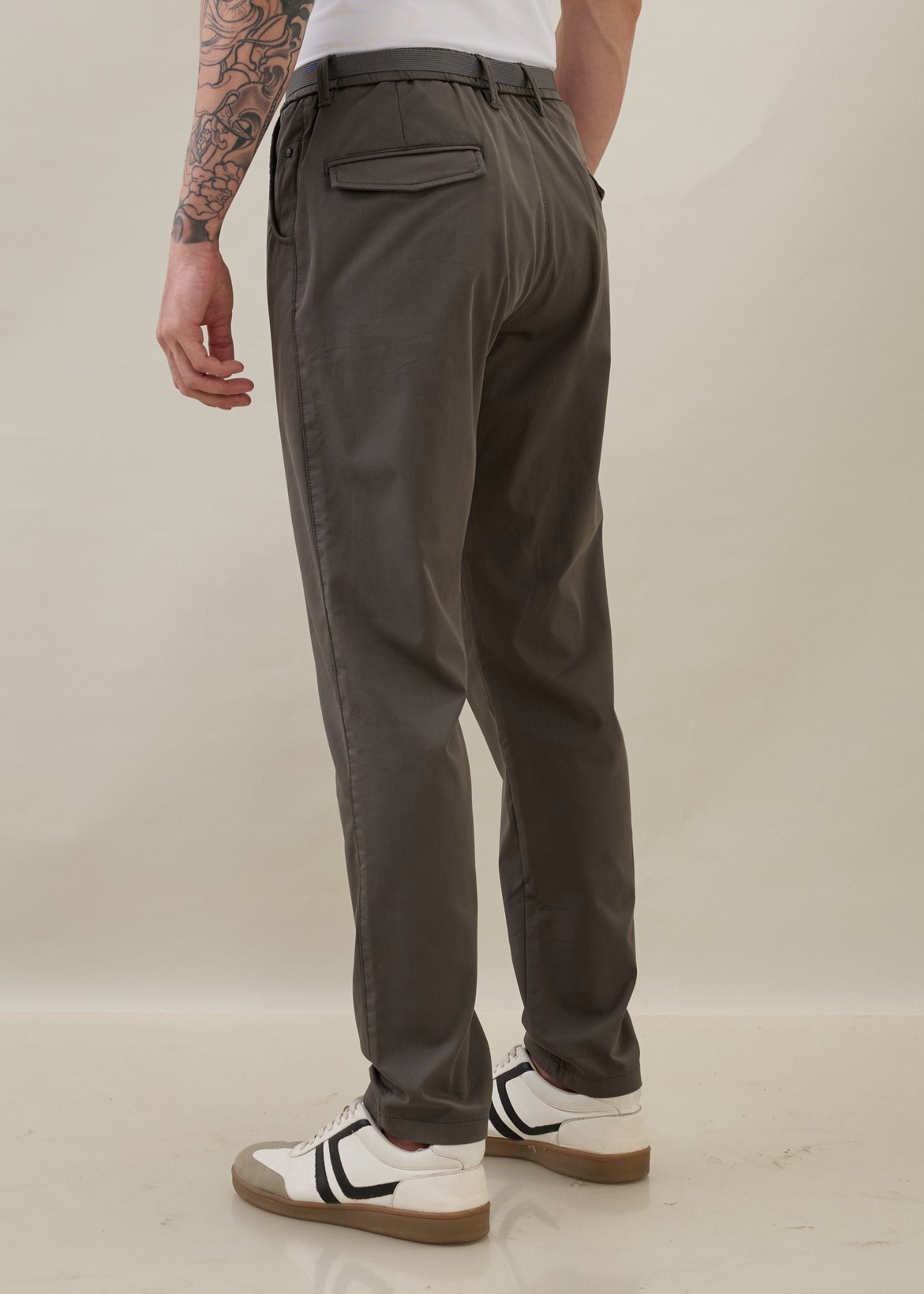 Morget Relaxed Fit Trouser: Dark Grey