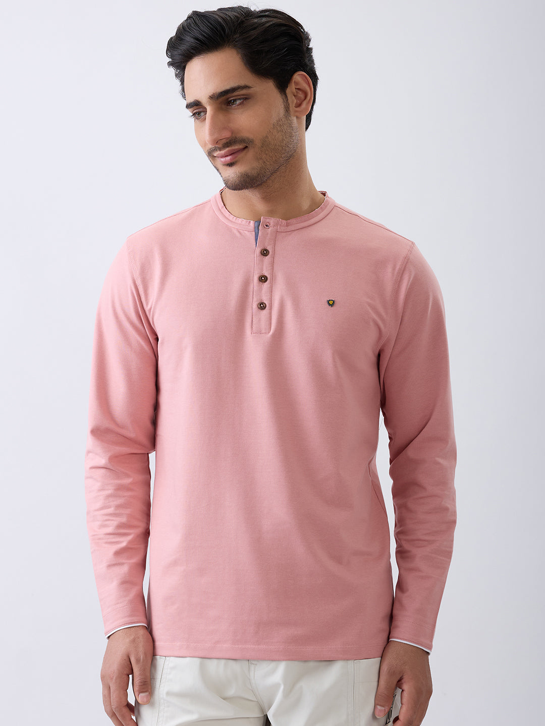 Finite Henley Fitted T-Shirt: Peach