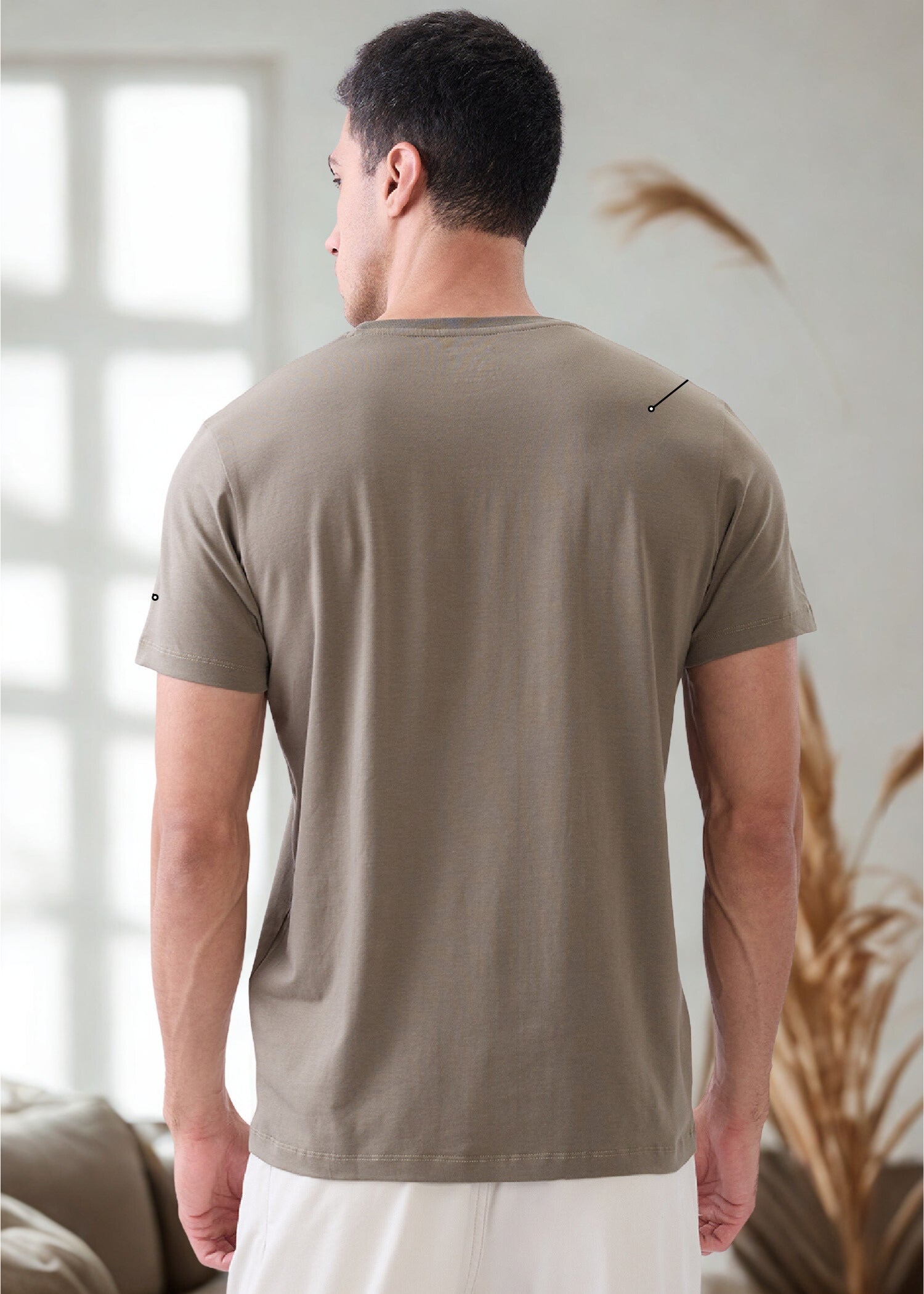 Arch Solid Half Sleeve T-Shirt: Dark Brown