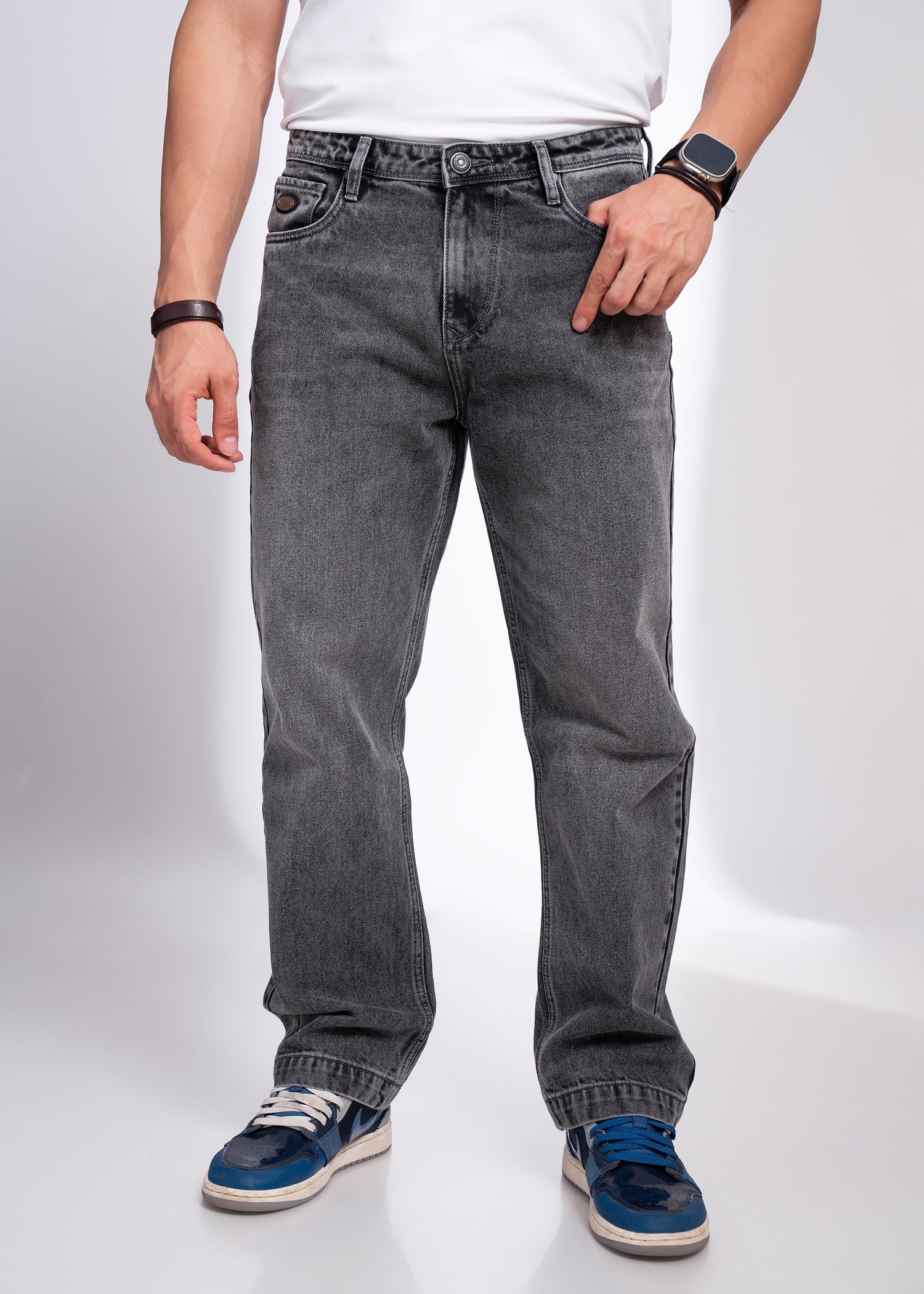 Tony D Faded Relaxed Fit Jeans: Grey