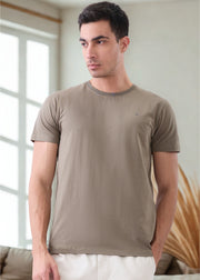 Arch Solid Half Sleeve T-Shirt: Dark Brown