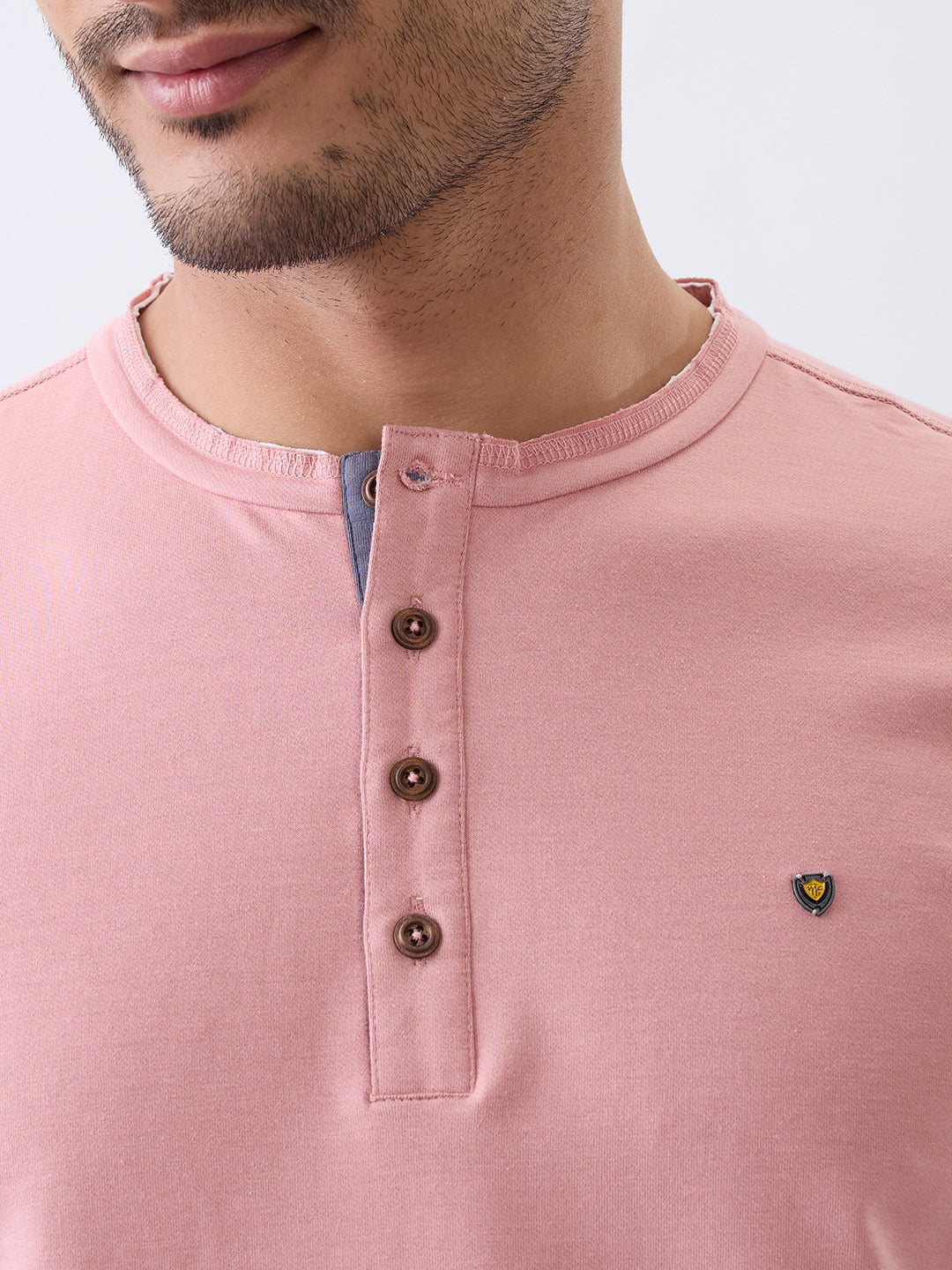 Finite Henley Fitted T-Shirt: Peach