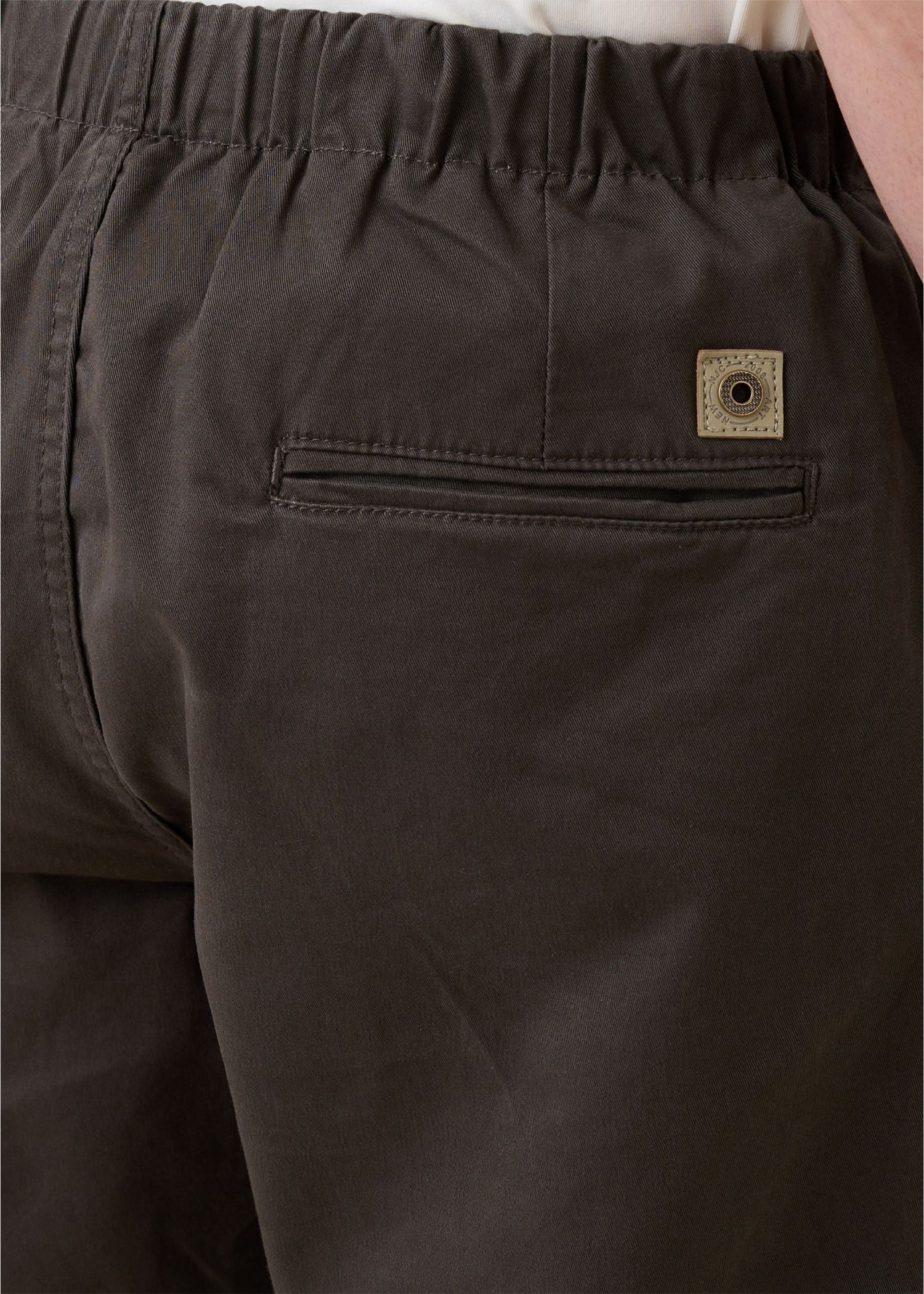 Waltrop Cotton Baggy Trouser: Olive