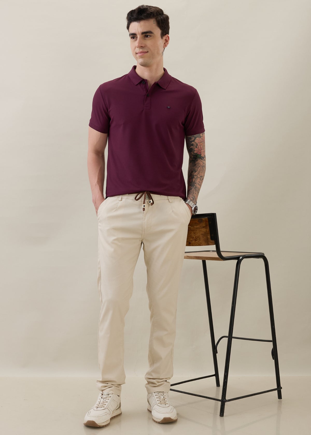 Karpen Straight fit Trousers: Beige
