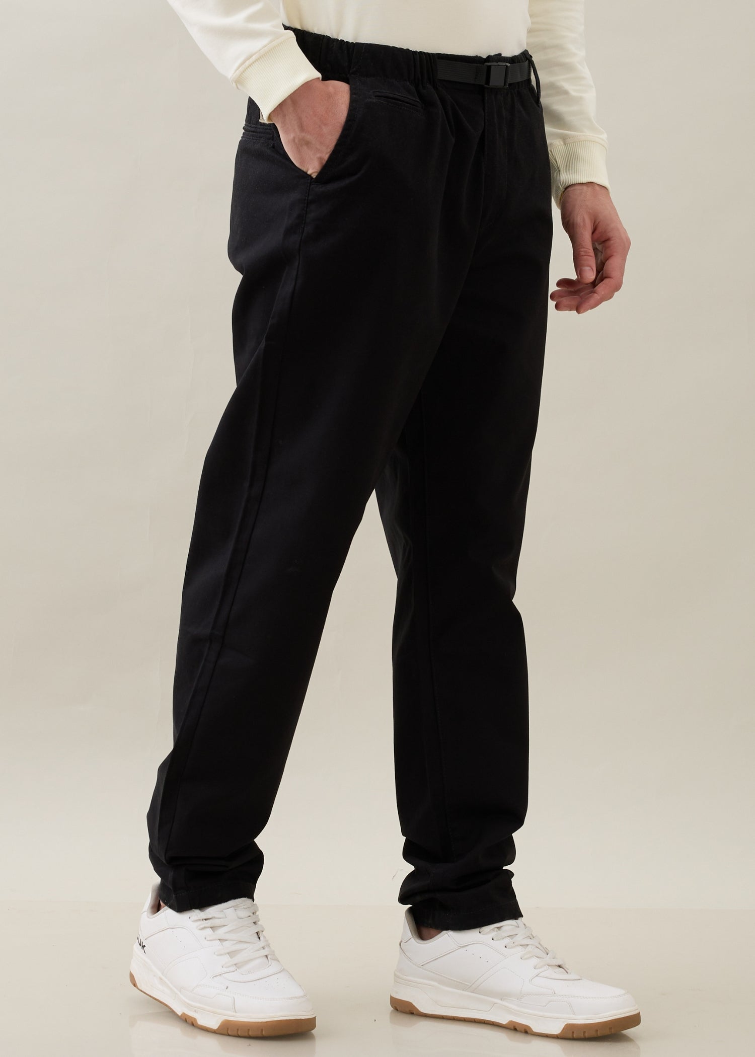 Waltrop Cotton Baggy Trouser: Black