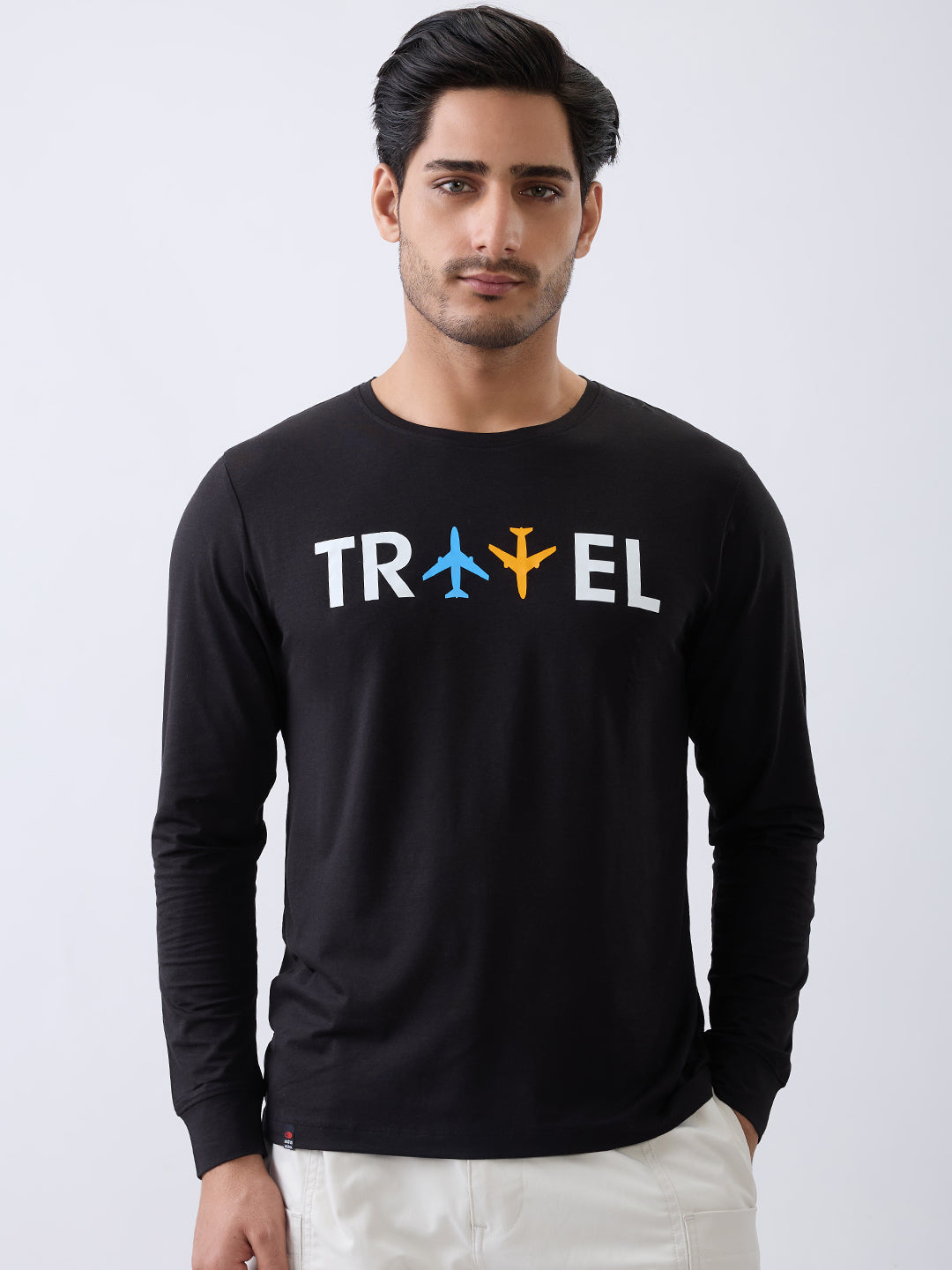 Travel Graphic Full Sleeve Pullover: Black