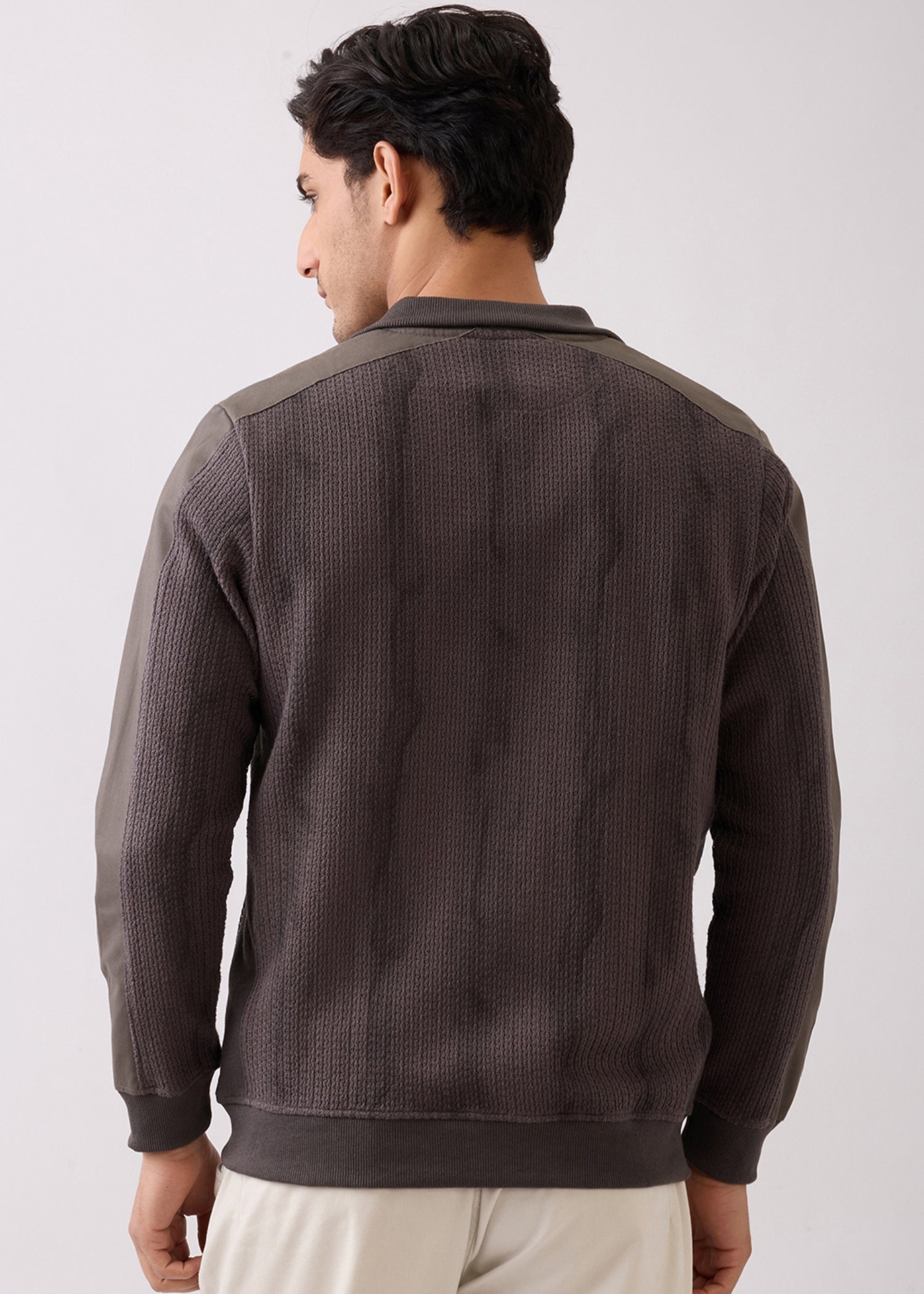 Taket Zipper Jacket: Charcoal