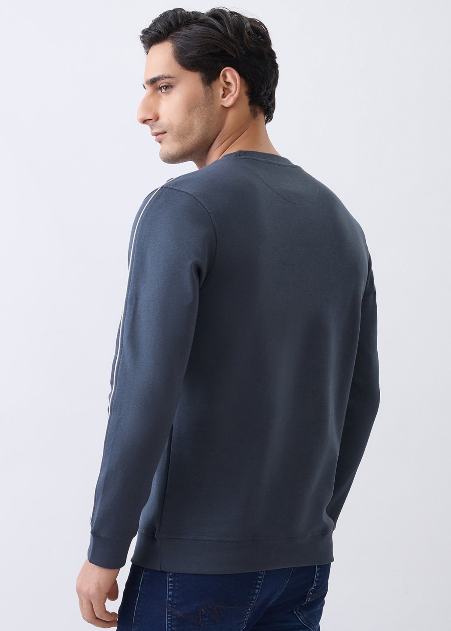 Enlish Embroidered Full Sleeve Pullover: Charcoal