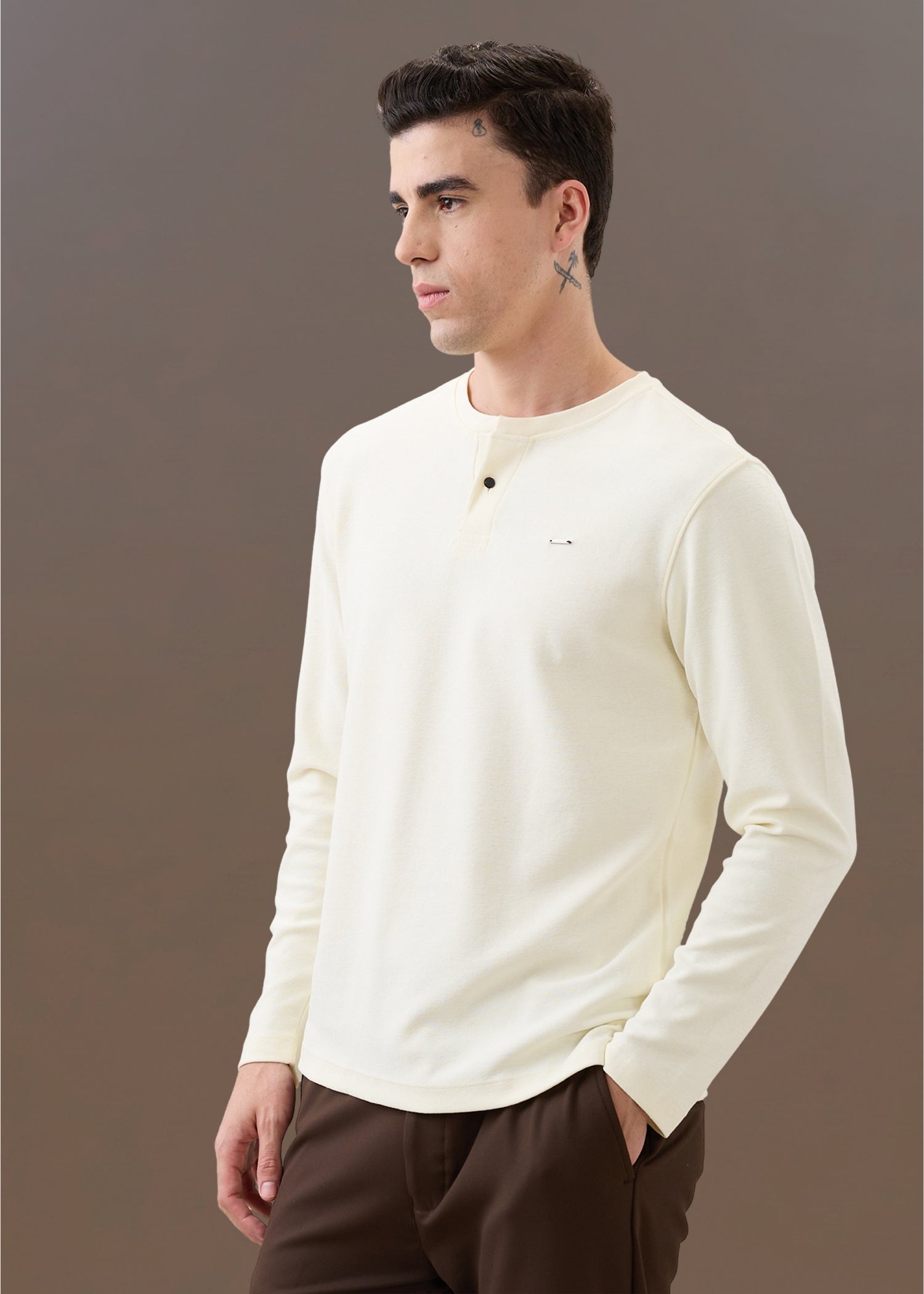 Makaya Knit Full Sleeve T-shirt: OffWhite