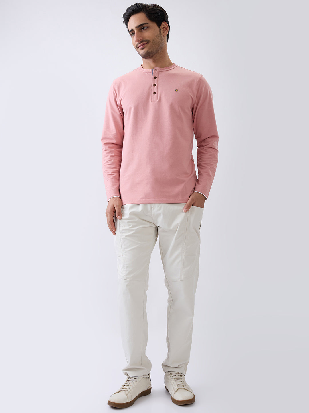 Finite Henley Fitted T-Shirt: Peach