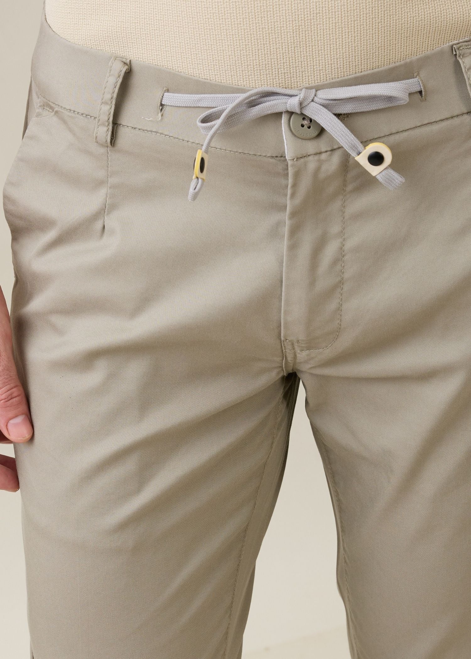 Karpen Straight fit Trousers: Pista