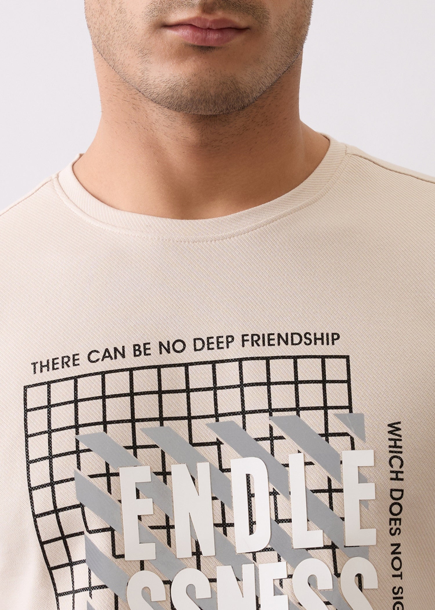 Deep Graphic Full Sleeve Sweatshirt: Cream