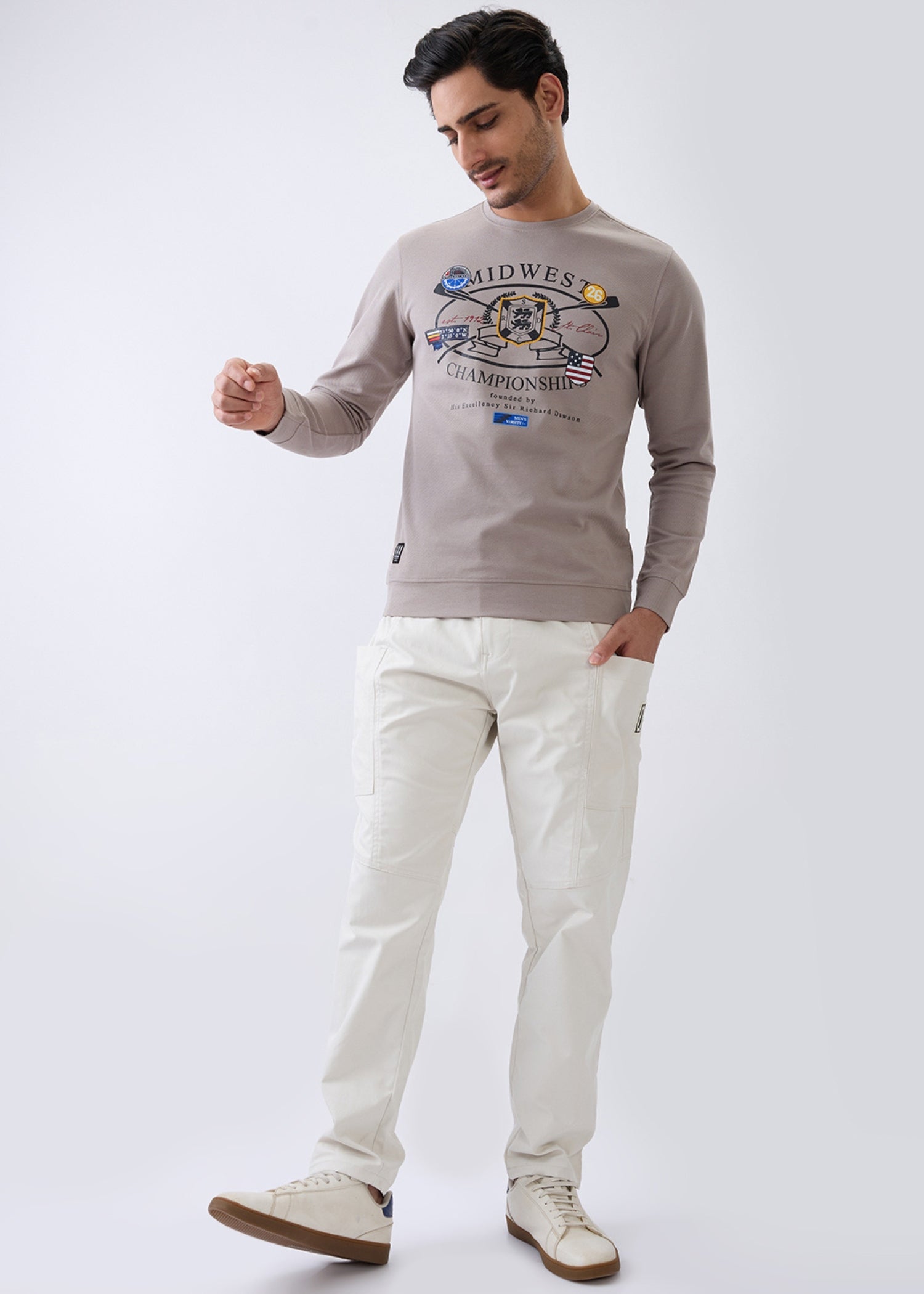 Midwest Graphic Full Sleeve Sweatshirt: Beige