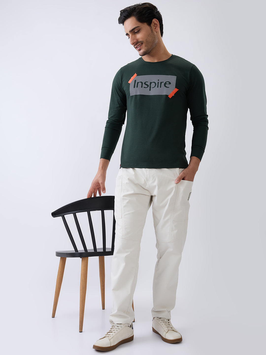 Inspire Graphic Fitted Sweatshirt