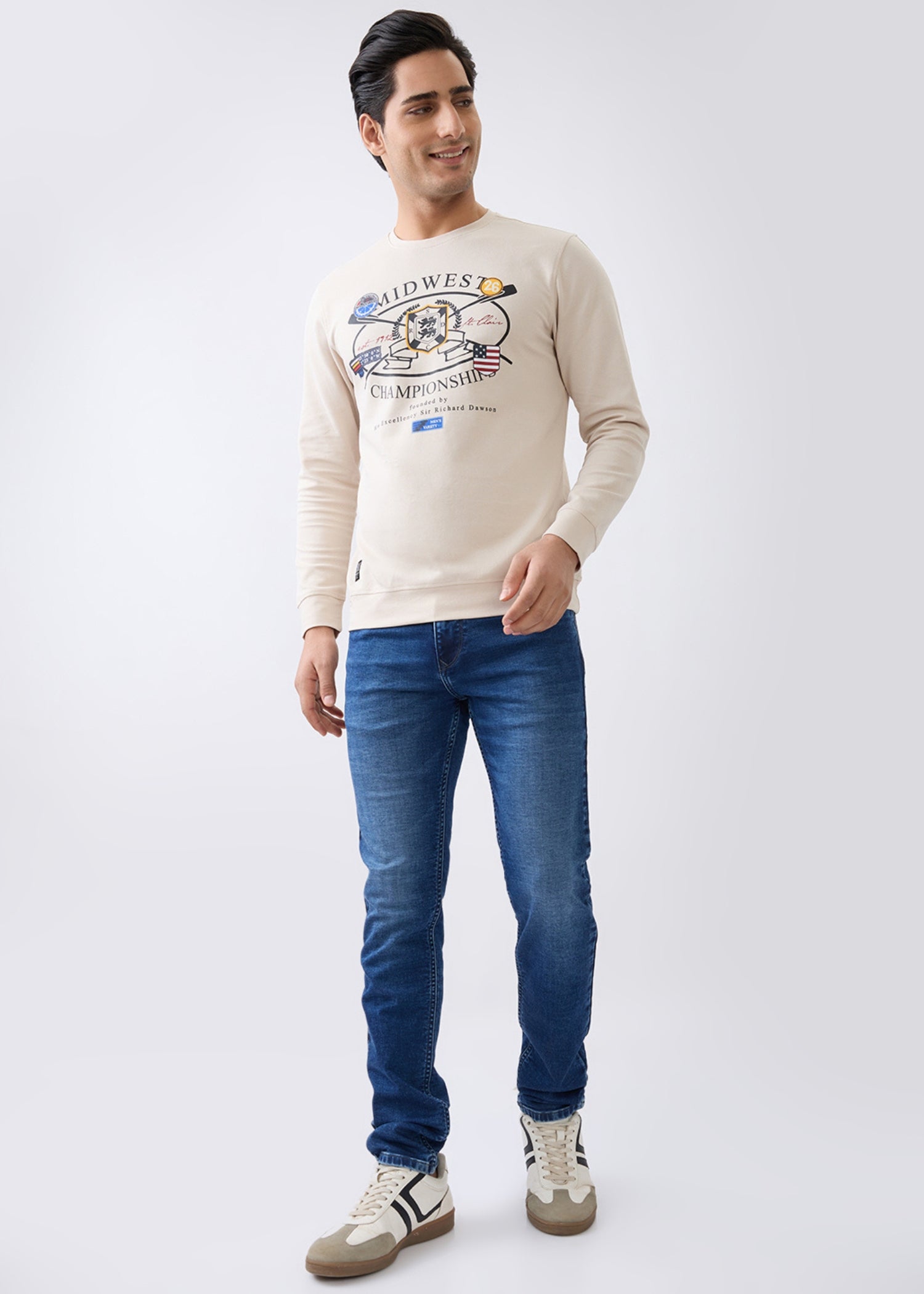 Midwest Graphic Full Sleeve Sweatshirt: Cream