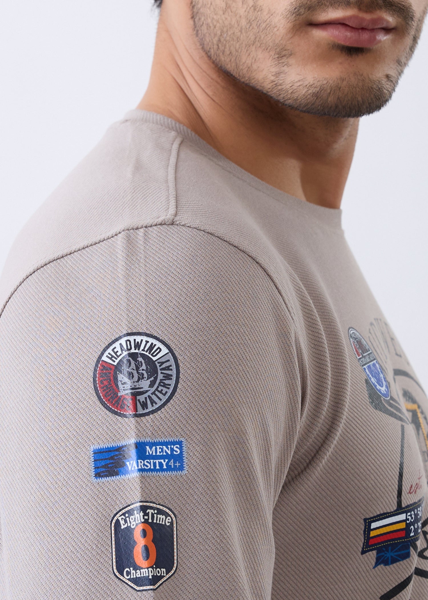 Midwest Graphic Full Sleeve Sweatshirt: Beige