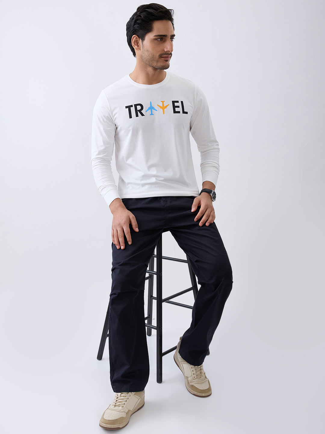 Travel Graphic Full Sleeve Pullover: White
