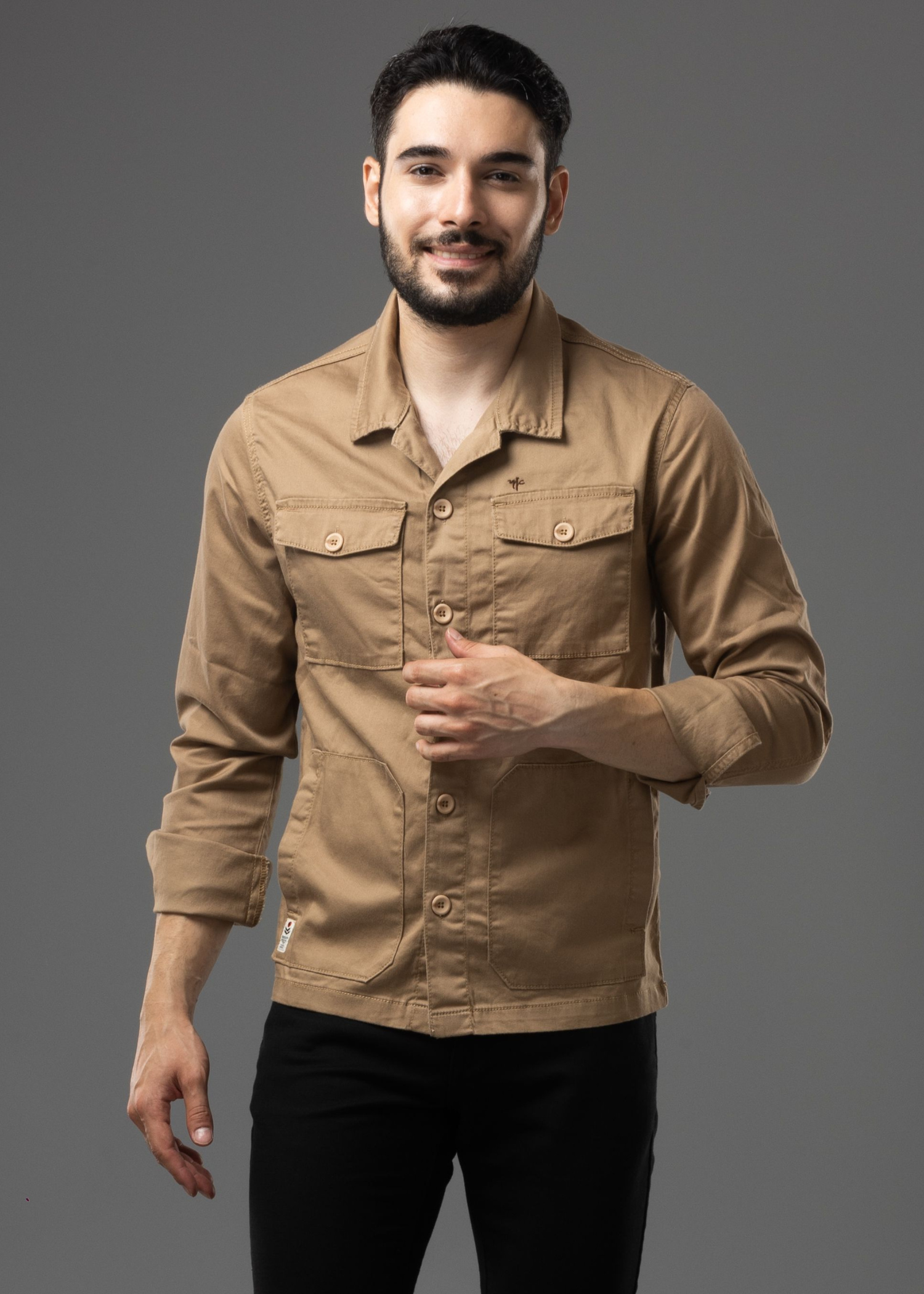 #Color_Khaki