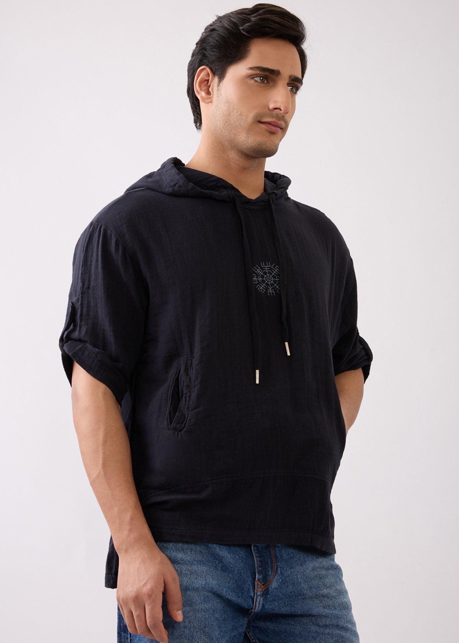 Prast Textured Short Sleeve Hoodie: Black