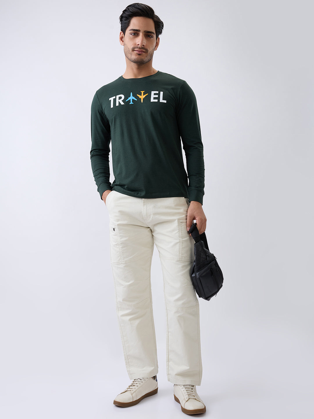 Travel Graphic Full Sleeve Pullover: Bottle Green