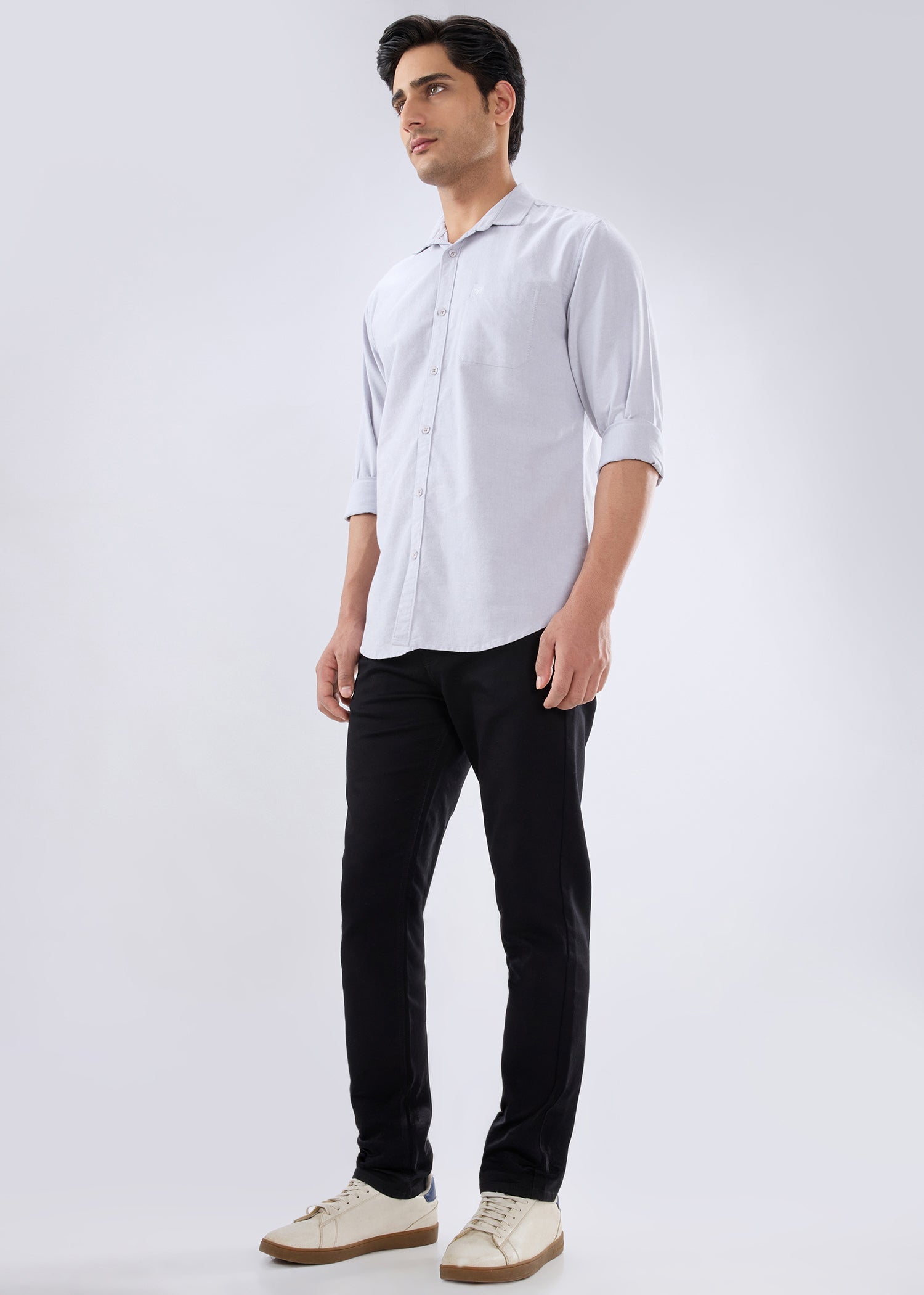 Stunner Solid Regular Fit Jeans: Black