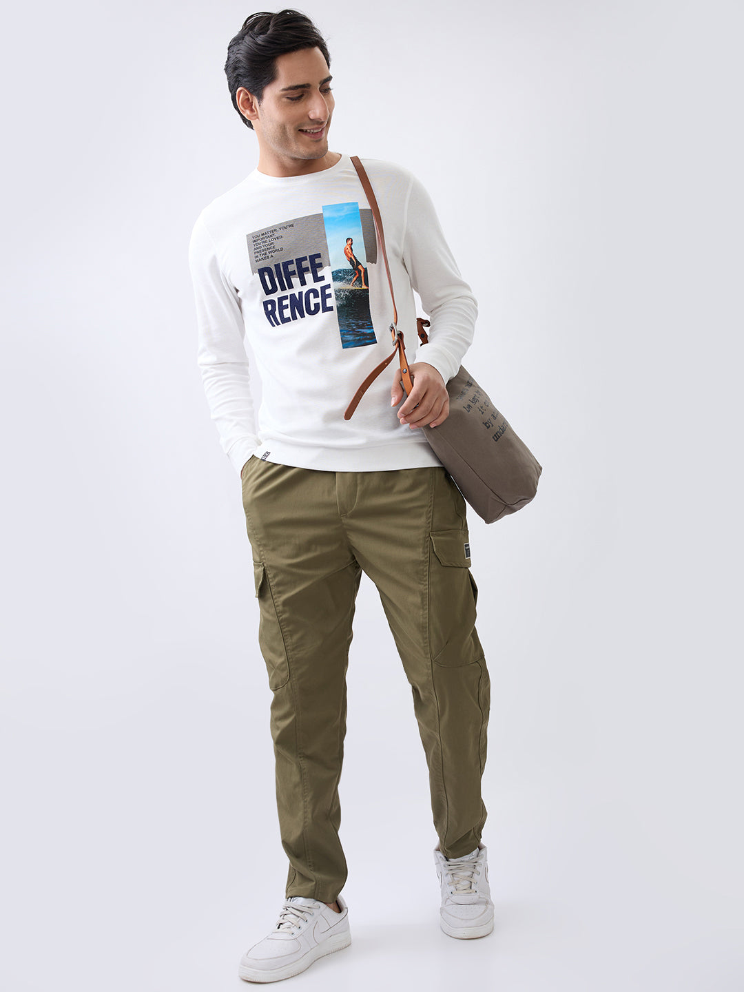 Matter Typography Fitted Sweatshirt: White
