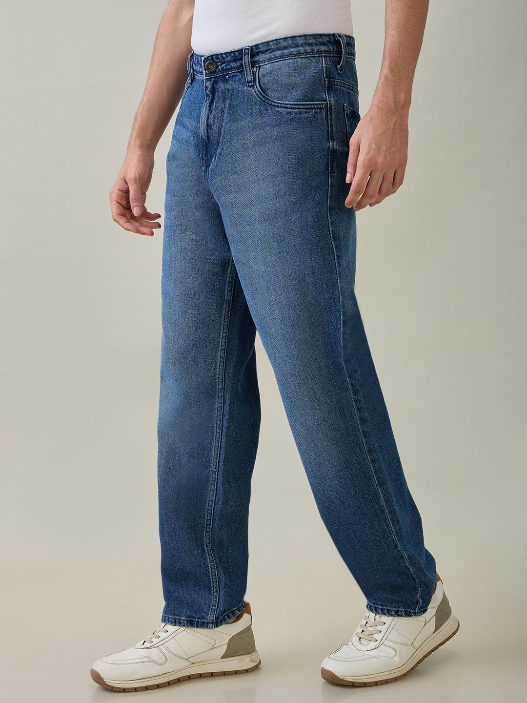 Tony A Faded Relaxed Fit Jeans: Blue