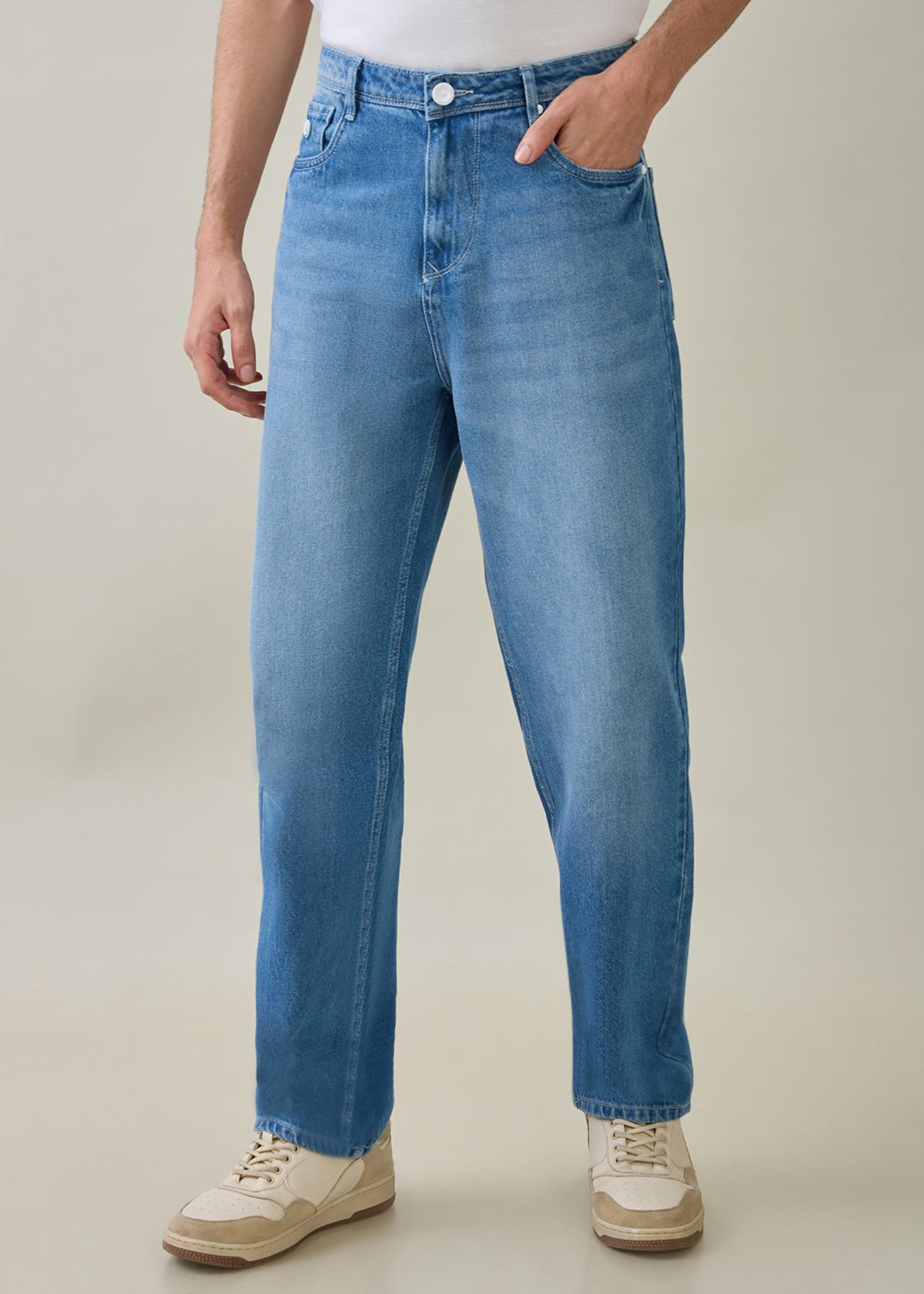Tony C Faded Relaxed Fit Jeans: Blue